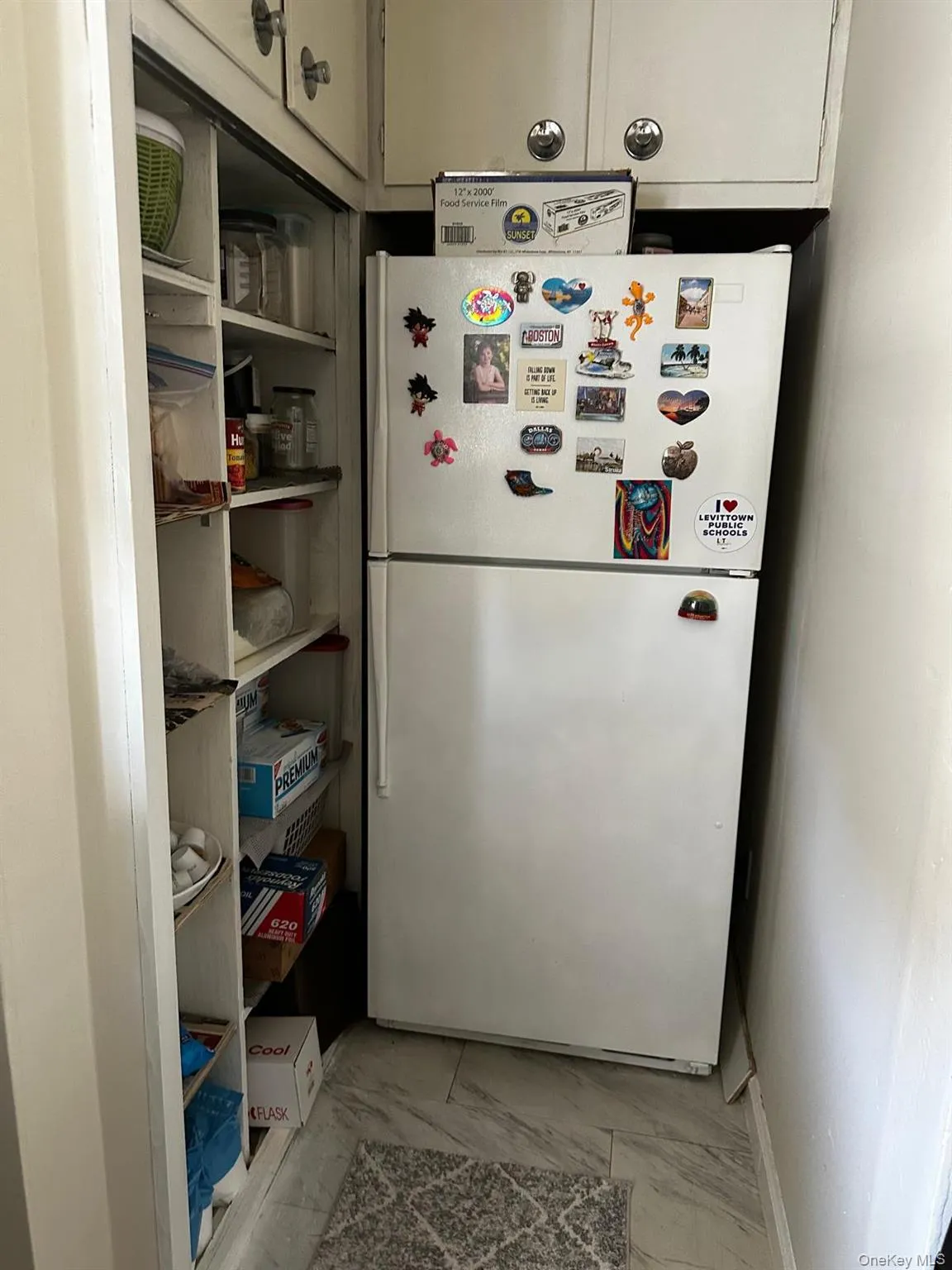 8 Lewis Street, Oyster Bay, NY, 2 Bedrooms Bedrooms, 4 Rooms Rooms,1 BathroomBathrooms,Residential Lease,For Rent,Lewis,0,1040904 8 Lewis Street, Oyster Bay, NY, 2 Bedrooms Bedrooms, 4 Rooms Rooms,1 BathroomBathrooms,Residential Lease,For Rent,Lewis,0,1040904