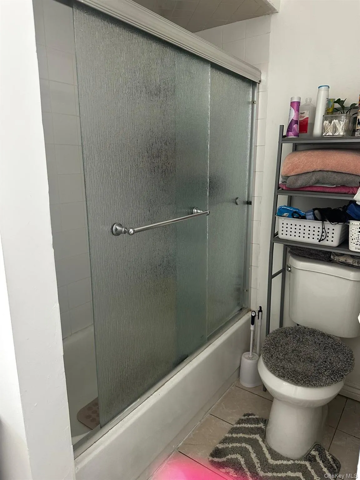 8 Lewis Street, Oyster Bay, NY, 2 Bedrooms Bedrooms, 4 Rooms Rooms,1 BathroomBathrooms,Residential Lease,For Rent,Lewis,0,1040904 8 Lewis Street, Oyster Bay, NY, 2 Bedrooms Bedrooms, 4 Rooms Rooms,1 BathroomBathrooms,Residential Lease,For Rent,Lewis,0,1040904