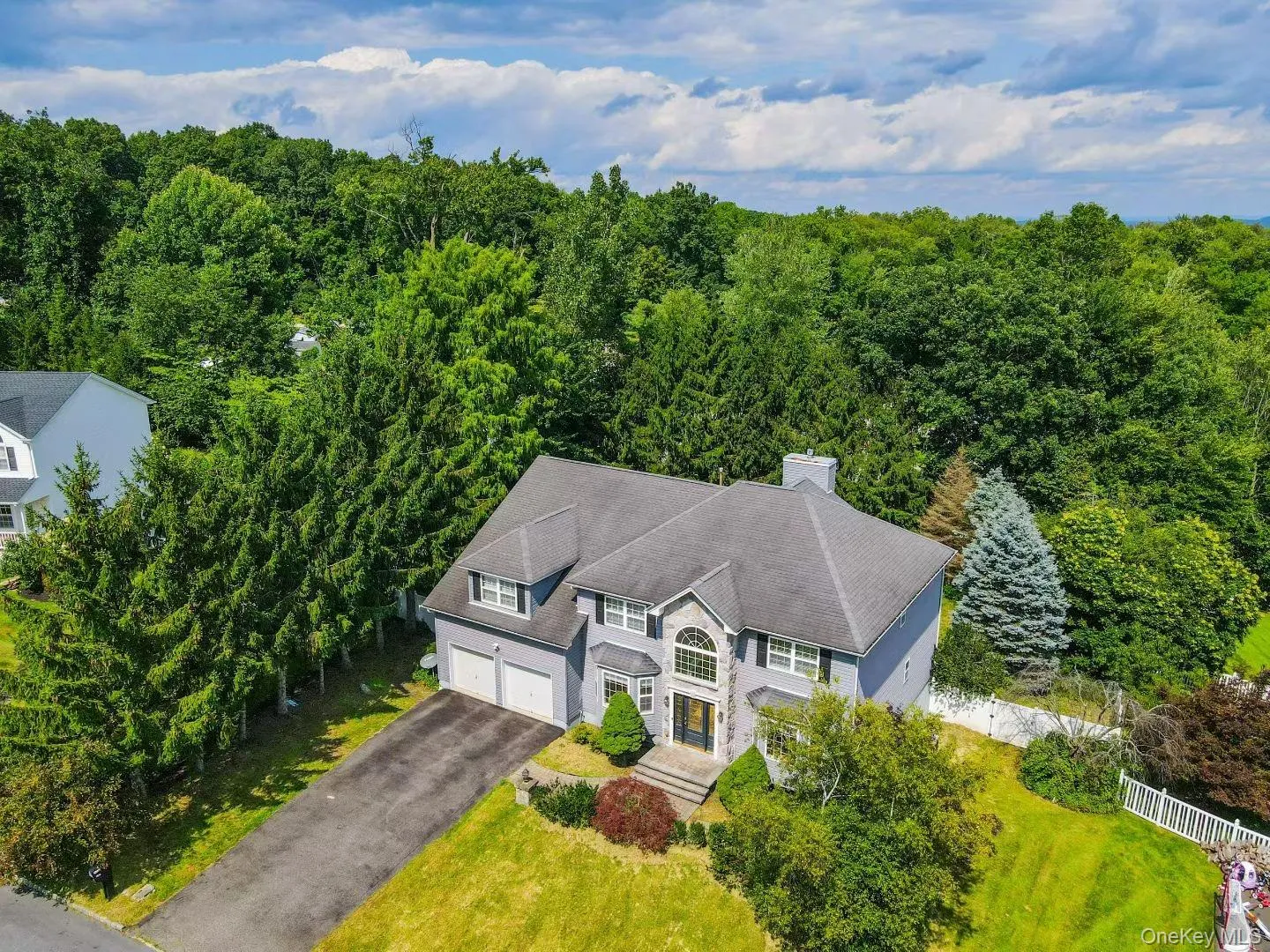 1010 Pine View, New Windsor, NY, 5 Bedrooms Bedrooms, 11 Rooms Rooms,4 BathroomsBathrooms,Residential,For Rent,Pine,0,1040910 1010 Pine View, New Windsor, NY, 5 Bedrooms Bedrooms, 11 Rooms Rooms,4 BathroomsBathrooms,Residential,For Rent,Pine,0,1040910
