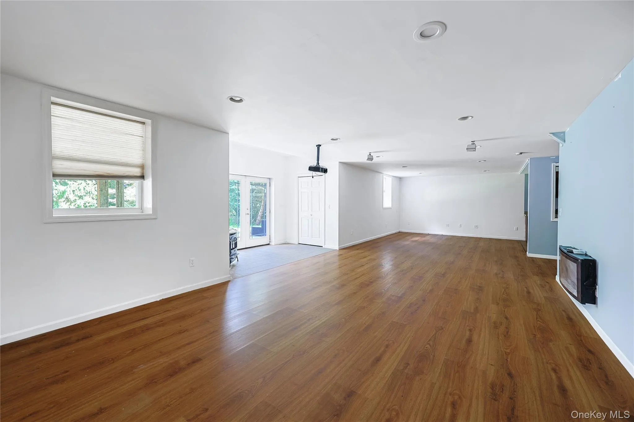 1010 Pine View, New Windsor, NY, 5 Bedrooms Bedrooms, 11 Rooms Rooms,4 BathroomsBathrooms,Residential,For Rent,Pine,0,1040910 1010 Pine View, New Windsor, NY, 5 Bedrooms Bedrooms, 11 Rooms Rooms,4 BathroomsBathrooms,Residential,For Rent,Pine,0,1040910