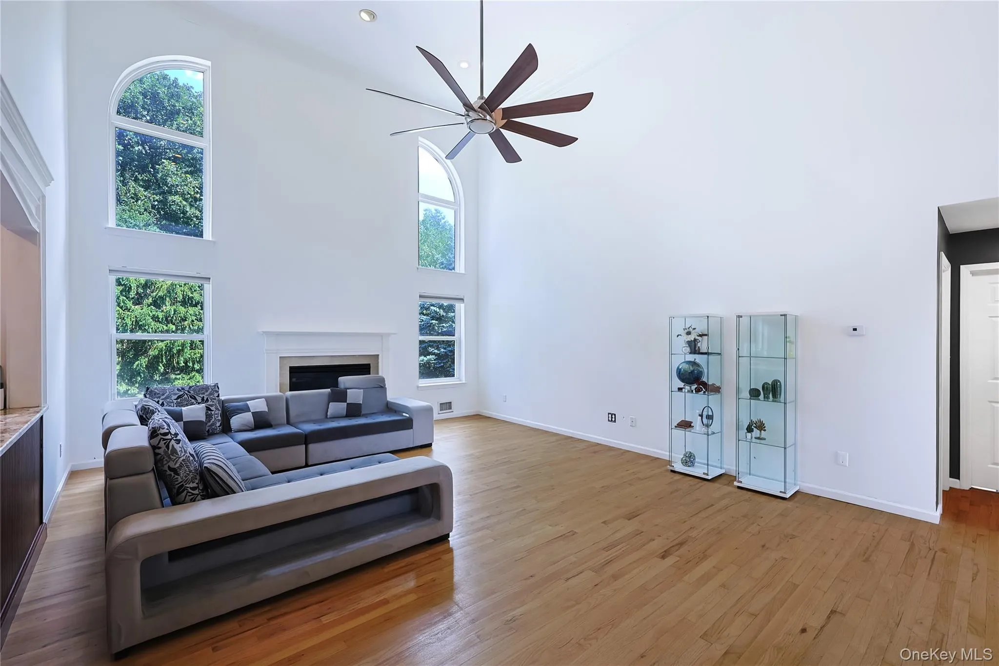 1010 Pine View, New Windsor, NY, 5 Bedrooms Bedrooms, 11 Rooms Rooms,4 BathroomsBathrooms,Residential,For Rent,Pine,0,1040910 1010 Pine View, New Windsor, NY, 5 Bedrooms Bedrooms, 11 Rooms Rooms,4 BathroomsBathrooms,Residential,For Rent,Pine,0,1040910