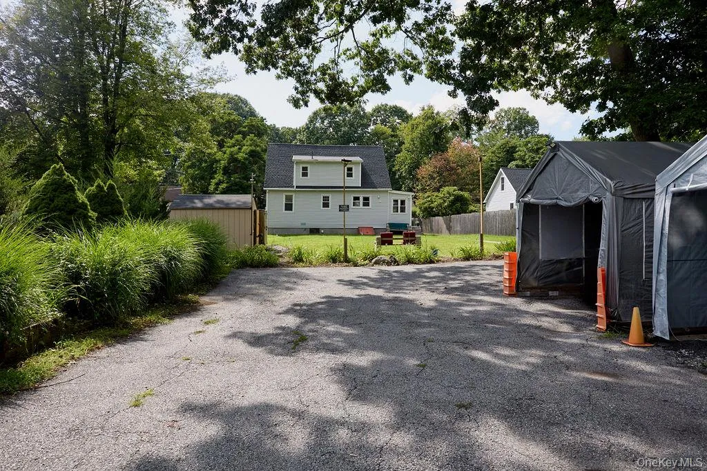 90 Walnut Road, Cortlandt, NY, 4 Bedrooms Bedrooms, 6 Rooms Rooms,2 BathroomsBathrooms,Residential,For Rent,Walnut,0,1040911 90 Walnut Road, Cortlandt, NY, 4 Bedrooms Bedrooms, 6 Rooms Rooms,2 BathroomsBathrooms,Residential,For Rent,Walnut,0,1040911