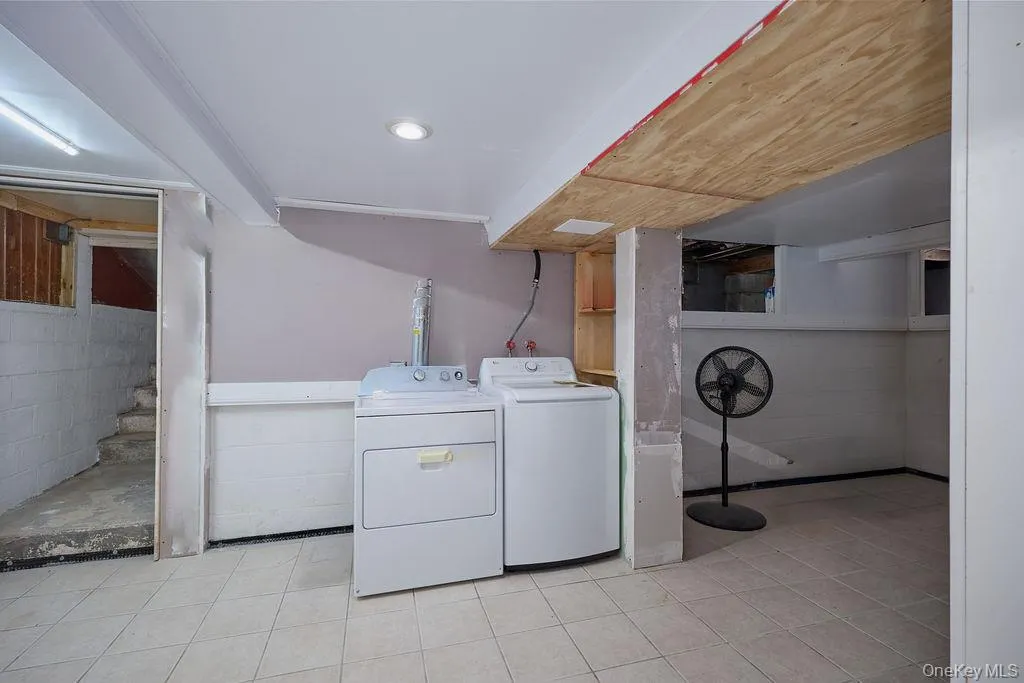 90 Walnut Road, Cortlandt, NY, 4 Bedrooms Bedrooms, 6 Rooms Rooms,2 BathroomsBathrooms,Residential,For Rent,Walnut,0,1040911 90 Walnut Road, Cortlandt, NY, 4 Bedrooms Bedrooms, 6 Rooms Rooms,2 BathroomsBathrooms,Residential,For Rent,Walnut,0,1040911