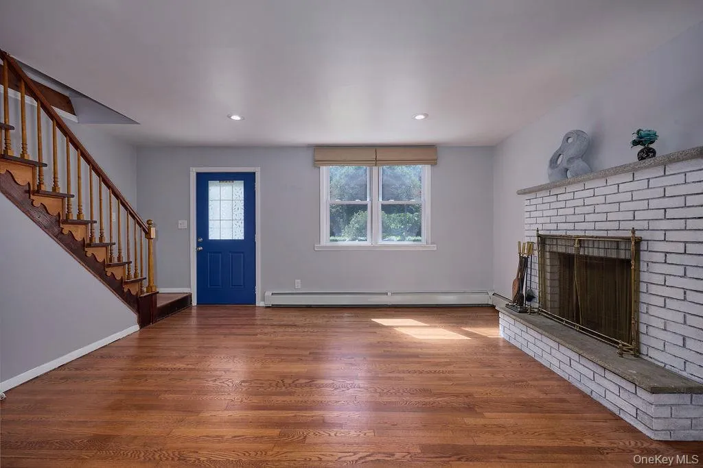 90 Walnut Road, Cortlandt, NY, 4 Bedrooms Bedrooms, 6 Rooms Rooms,2 BathroomsBathrooms,Residential,For Rent,Walnut,0,1040911 90 Walnut Road, Cortlandt, NY, 4 Bedrooms Bedrooms, 6 Rooms Rooms,2 BathroomsBathrooms,Residential,For Rent,Walnut,0,1040911