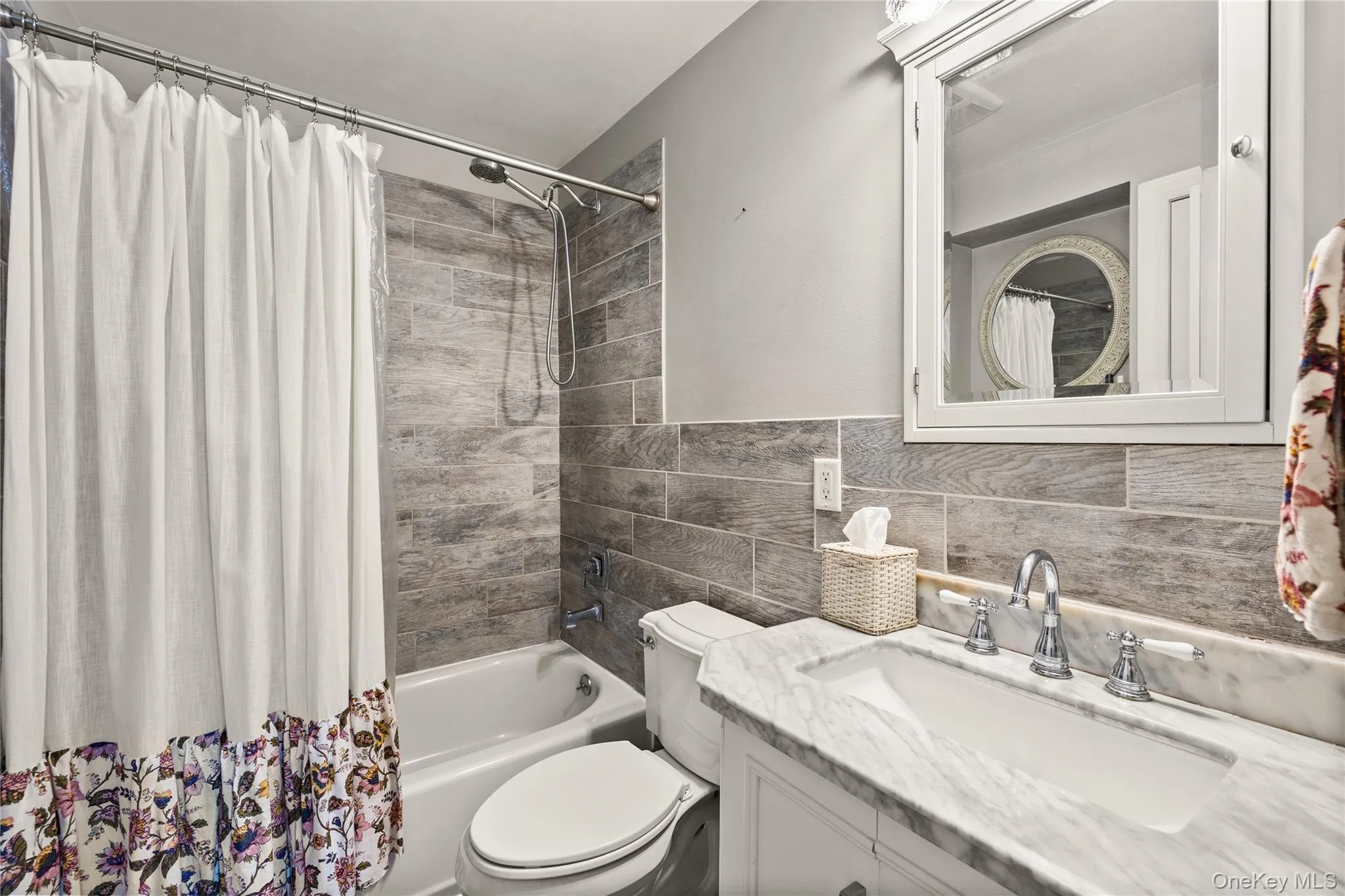 397 Buffalo Avenue, Babylon, NY, 4 Bedrooms Bedrooms, 7 Rooms Rooms,2 BathroomsBathrooms,Residential,For Rent,Buffalo,0,1040914 397 Buffalo Avenue, Babylon, NY, 4 Bedrooms Bedrooms, 7 Rooms Rooms,2 BathroomsBathrooms,Residential,For Rent,Buffalo,0,1040914