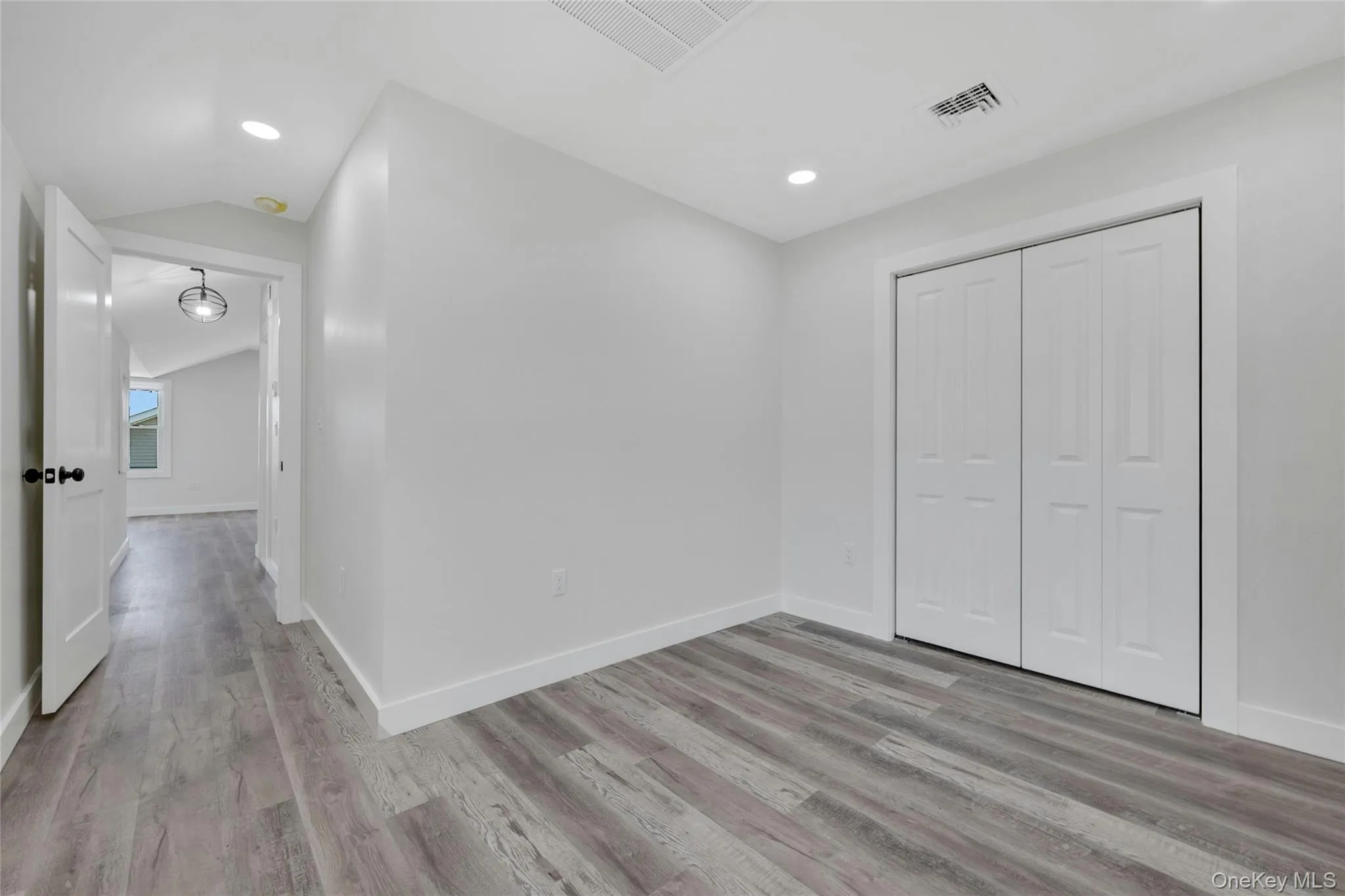 Leading to bedrooms Leading to bedrooms