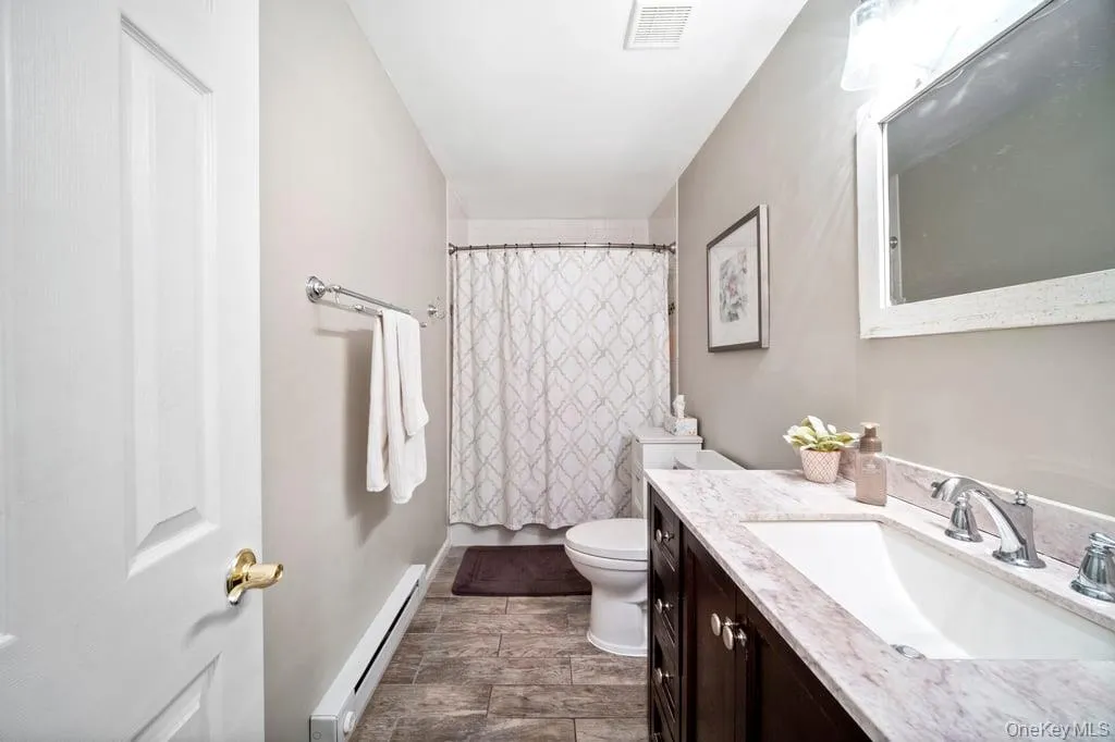 56 Riina Road, Mamakating, NY, 3 Bedrooms Bedrooms, 10 Rooms Rooms,1 BathroomBathrooms,Residential,For Rent,Riina,0,1040920 56 Riina Road, Mamakating, NY, 3 Bedrooms Bedrooms, 10 Rooms Rooms,1 BathroomBathrooms,Residential,For Rent,Riina,0,1040920