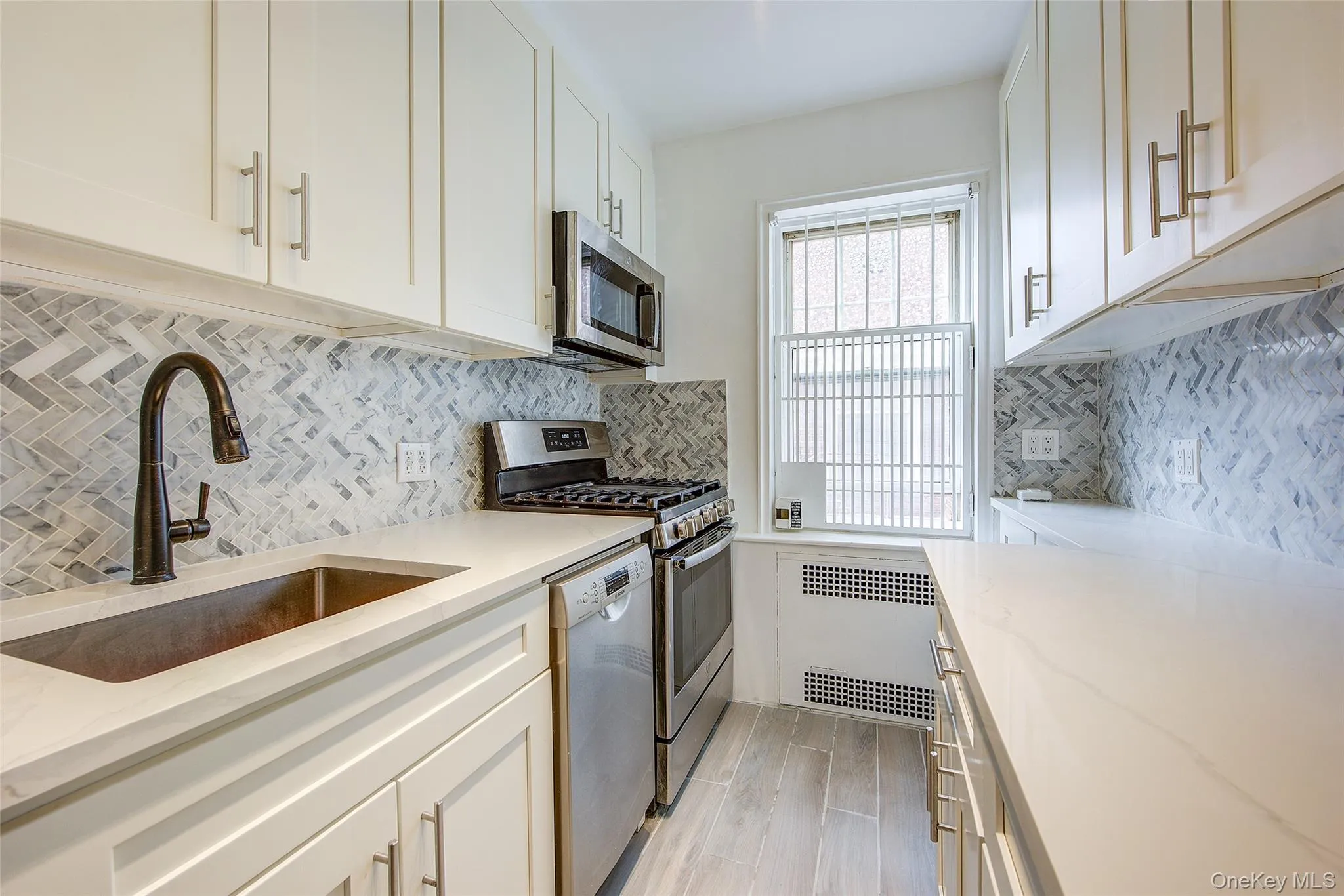 76-35 113th Street, New York, NY, 2 Bedrooms Bedrooms, 5 Rooms Rooms,2 BathroomsBathrooms,Residential,For Rent,113th,0,1040925 76-35 113th Street, New York, NY, 2 Bedrooms Bedrooms, 5 Rooms Rooms,2 BathroomsBathrooms,Residential,For Rent,113th,0,1040925