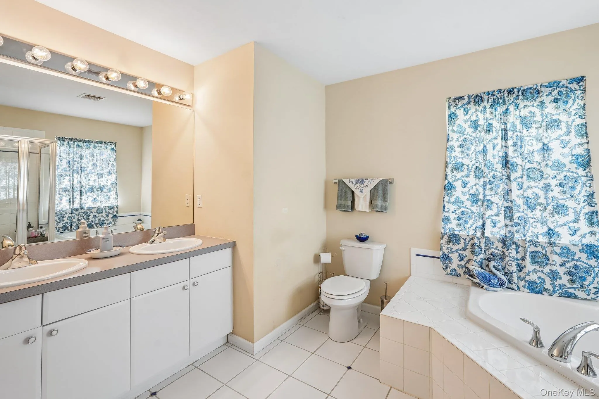 32 Maiden Lane, Goshen, NY, 4 Bedrooms Bedrooms, 7 Rooms Rooms,2 BathroomsBathrooms,Residential,For Rent,Maiden,0,1040928 32 Maiden Lane, Goshen, NY, 4 Bedrooms Bedrooms, 7 Rooms Rooms,2 BathroomsBathrooms,Residential,For Rent,Maiden,0,1040928