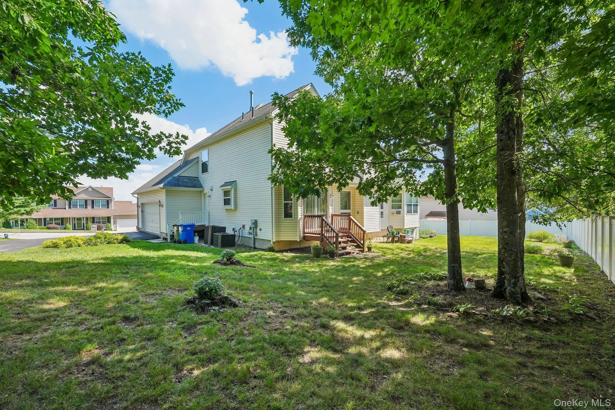 32 Maiden Lane, Goshen, NY, 4 Bedrooms Bedrooms, 7 Rooms Rooms,2 BathroomsBathrooms,Residential,For Rent,Maiden,0,1040928 32 Maiden Lane, Goshen, NY, 4 Bedrooms Bedrooms, 7 Rooms Rooms,2 BathroomsBathrooms,Residential,For Rent,Maiden,0,1040928