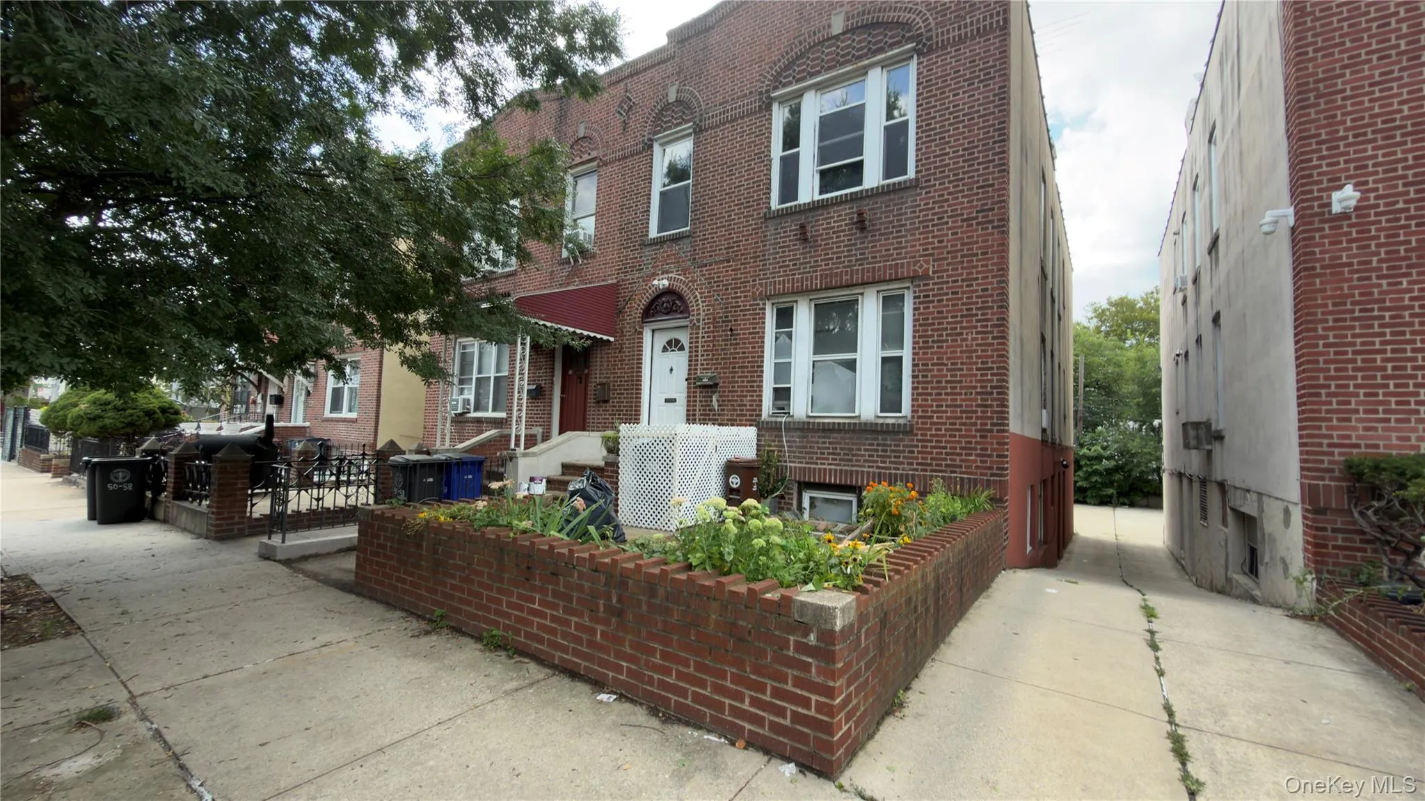 50-56 41st Street, New York, NY, 4 Bedroom Bedrooms, 5 Room Rooms,1 BathroomBathrooms,Residential Lease,For Rent,41st,0,1040929 50-56 41st Street, New York, NY, 4 Bedroom Bedrooms, 5 Room Rooms,1 BathroomBathrooms,Residential Lease,For Rent,41st,0,1040929