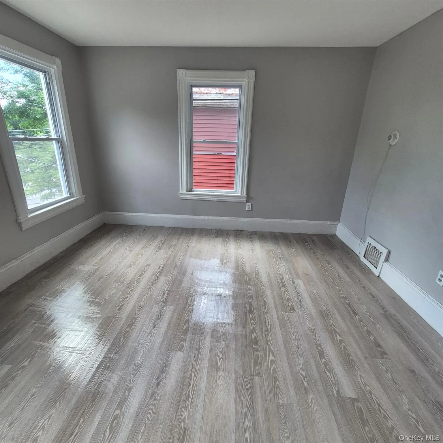 67A Greenkill Avenue, Kingston, NY, 2 Bedrooms Bedrooms, 5 Rooms Rooms,1 BathroomBathrooms,Residential Lease,For Rent,Greenkill,0,1040931 67A Greenkill Avenue, Kingston, NY, 2 Bedrooms Bedrooms, 5 Rooms Rooms,1 BathroomBathrooms,Residential Lease,For Rent,Greenkill,0,1040931