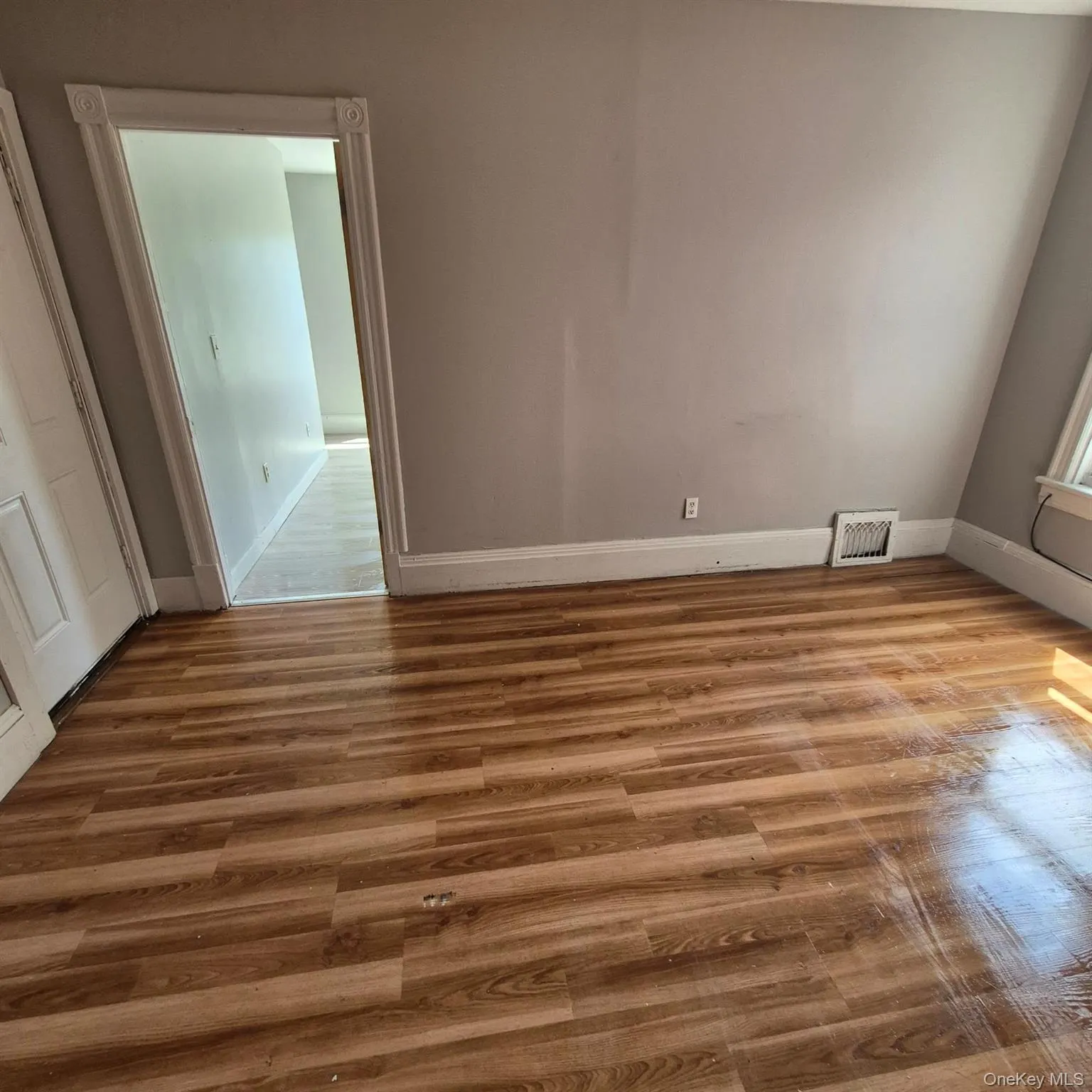 67A Greenkill Avenue, Kingston, NY, 2 Bedrooms Bedrooms, 5 Rooms Rooms,1 BathroomBathrooms,Residential Lease,For Rent,Greenkill,0,1040931 67A Greenkill Avenue, Kingston, NY, 2 Bedrooms Bedrooms, 5 Rooms Rooms,1 BathroomBathrooms,Residential Lease,For Rent,Greenkill,0,1040931