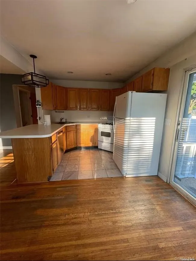 11 Ida Avenue, Oyster Bay, NY, 5 Bedrooms Bedrooms, 8 Rooms Rooms,3 BathroomsBathrooms,Residential Lease,For Rent,Ida,0,1040938 11 Ida Avenue, Oyster Bay, NY, 5 Bedrooms Bedrooms, 8 Rooms Rooms,3 BathroomsBathrooms,Residential Lease,For Rent,Ida,0,1040938