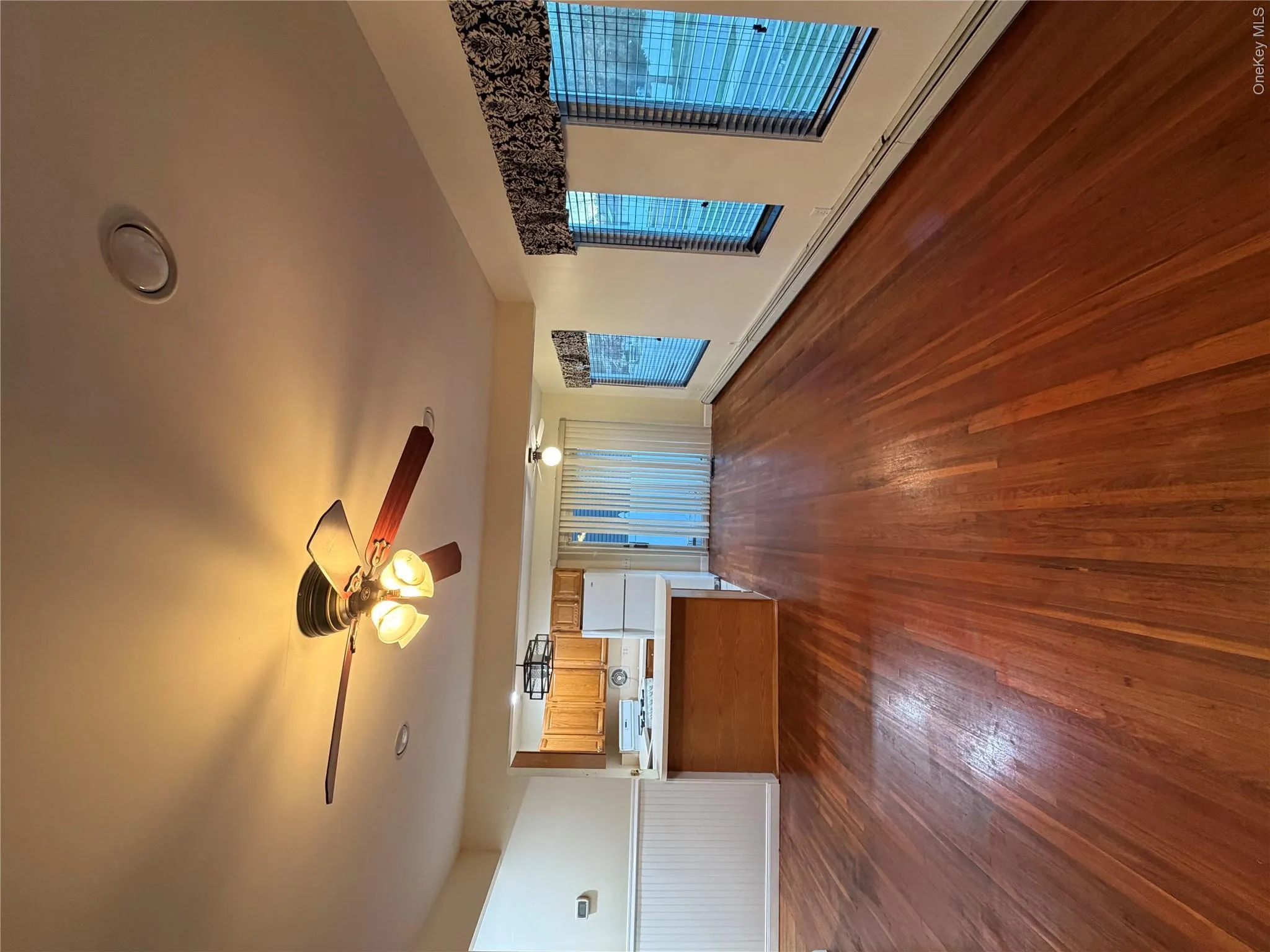 11 Ida Avenue, Oyster Bay, NY, 4 Bedroom Bedrooms, 8 Room Rooms,2 BathroomBathrooms,Residential Lease,For Rent,Ida,0,1040938 11 Ida Avenue, Oyster Bay, NY, 4 Bedroom Bedrooms, 8 Room Rooms,2 BathroomBathrooms,Residential Lease,For Rent,Ida,0,1040938