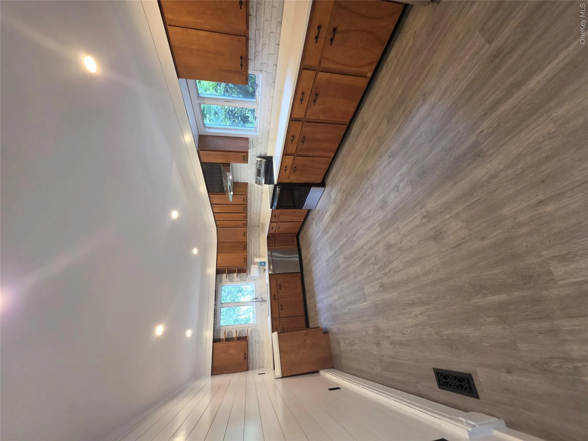 499 East Road, Plattekill, NY, 2 Bedrooms Bedrooms, 6 Rooms Rooms,1 BathroomBathrooms,Residential Lease,For Rent,East,0,1040939 499 East Road, Plattekill, NY, 2 Bedrooms Bedrooms, 6 Rooms Rooms,1 BathroomBathrooms,Residential Lease,For Rent,East,0,1040939