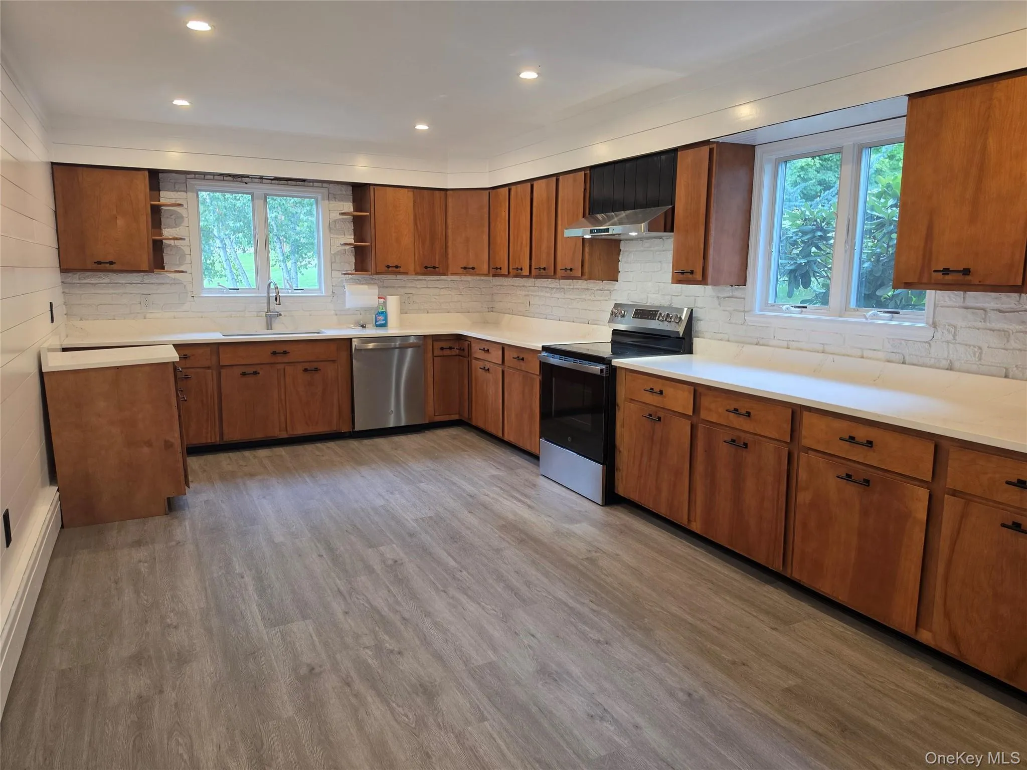 499 East Road, Plattekill, NY, 2 Bedrooms Bedrooms, 6 Rooms Rooms,1 BathroomBathrooms,Residential Lease,For Rent,East,0,1040939 499 East Road, Plattekill, NY, 2 Bedrooms Bedrooms, 6 Rooms Rooms,1 BathroomBathrooms,Residential Lease,For Rent,East,0,1040939