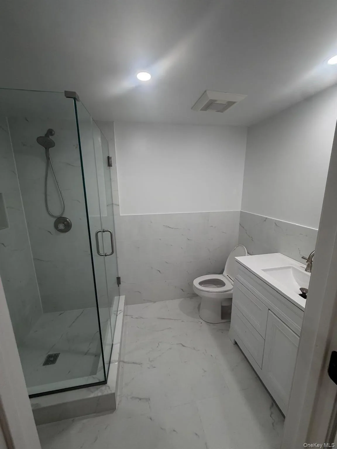 66 Buena Vista Avenue, Yonkers, NY, 1 Bedroom Bedrooms, 3 Rooms Rooms,1 BathroomBathrooms,Residential Lease,For Rent,Buena Vista,0,1040941 66 Buena Vista Avenue, Yonkers, NY, 1 Bedroom Bedrooms, 3 Rooms Rooms,1 BathroomBathrooms,Residential Lease,For Rent,Buena Vista,0,1040941