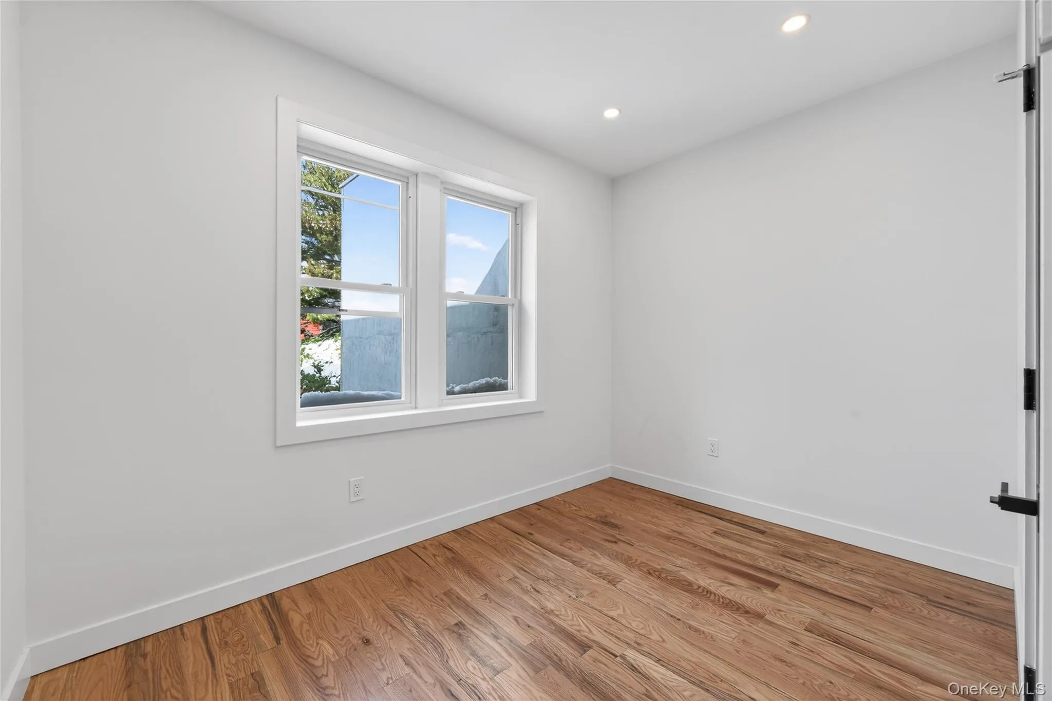 10817 35th Avenue, New York, NY, 4 Bedrooms Bedrooms, 11 Rooms Rooms,3 BathroomsBathrooms,Residential,For Rent,35th,0,1040944 10817 35th Avenue, New York, NY, 4 Bedrooms Bedrooms, 11 Rooms Rooms,3 BathroomsBathrooms,Residential,For Rent,35th,0,1040944
