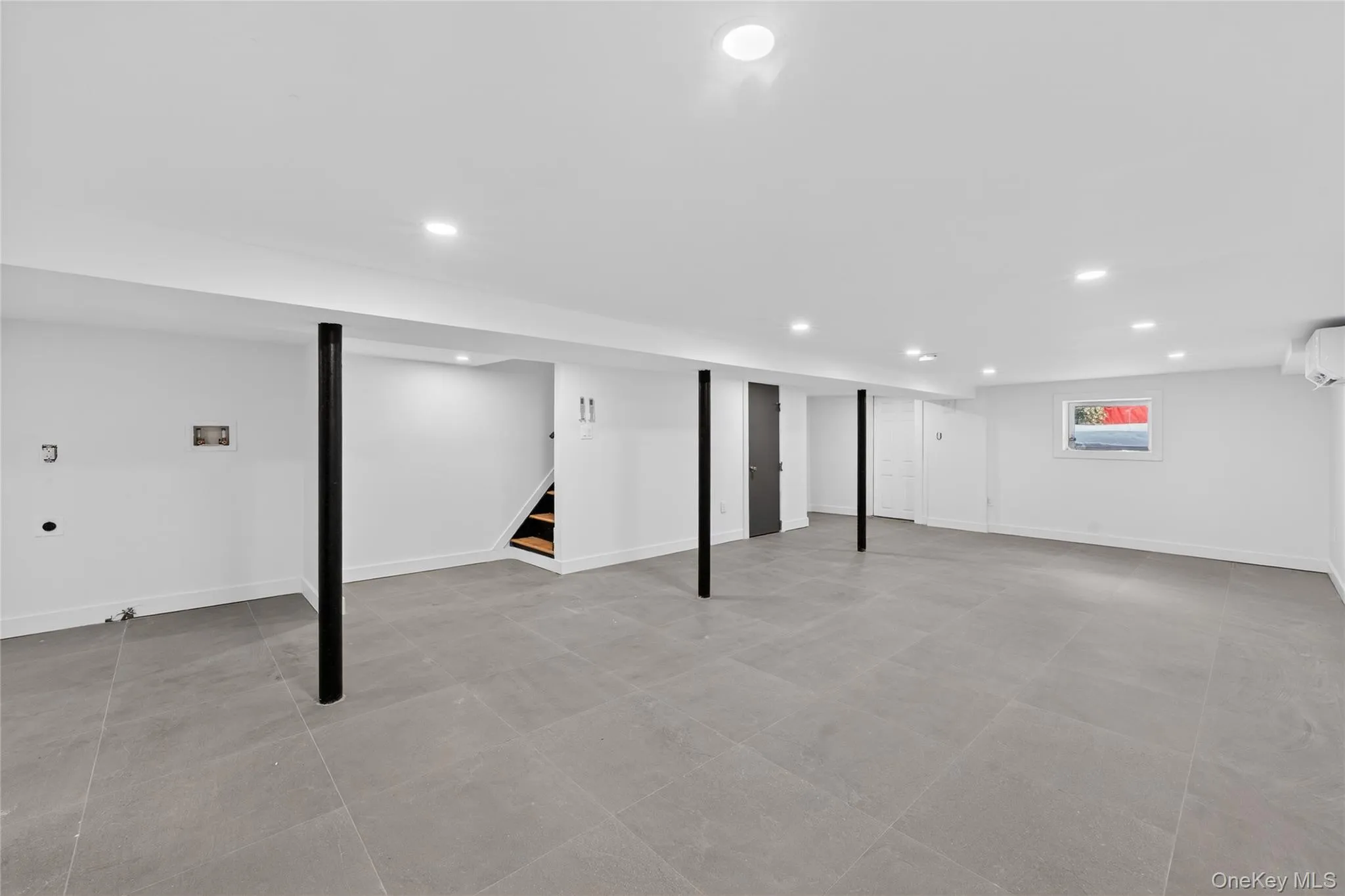 10817 35th Avenue, New York, NY, 4 Bedrooms Bedrooms, 11 Rooms Rooms,3 BathroomsBathrooms,Residential,For Rent,35th,0,1040944 10817 35th Avenue, New York, NY, 4 Bedrooms Bedrooms, 11 Rooms Rooms,3 BathroomsBathrooms,Residential,For Rent,35th,0,1040944