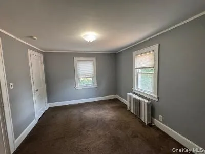 96 21st Street, Huntington, NY, 1 Bedroom Bedrooms, 4 Rooms Rooms,1 BathroomBathrooms,Residential Lease,For Rent,21st,0,1040947 96 21st Street, Huntington, NY, 1 Bedroom Bedrooms, 4 Rooms Rooms,1 BathroomBathrooms,Residential Lease,For Rent,21st,0,1040947