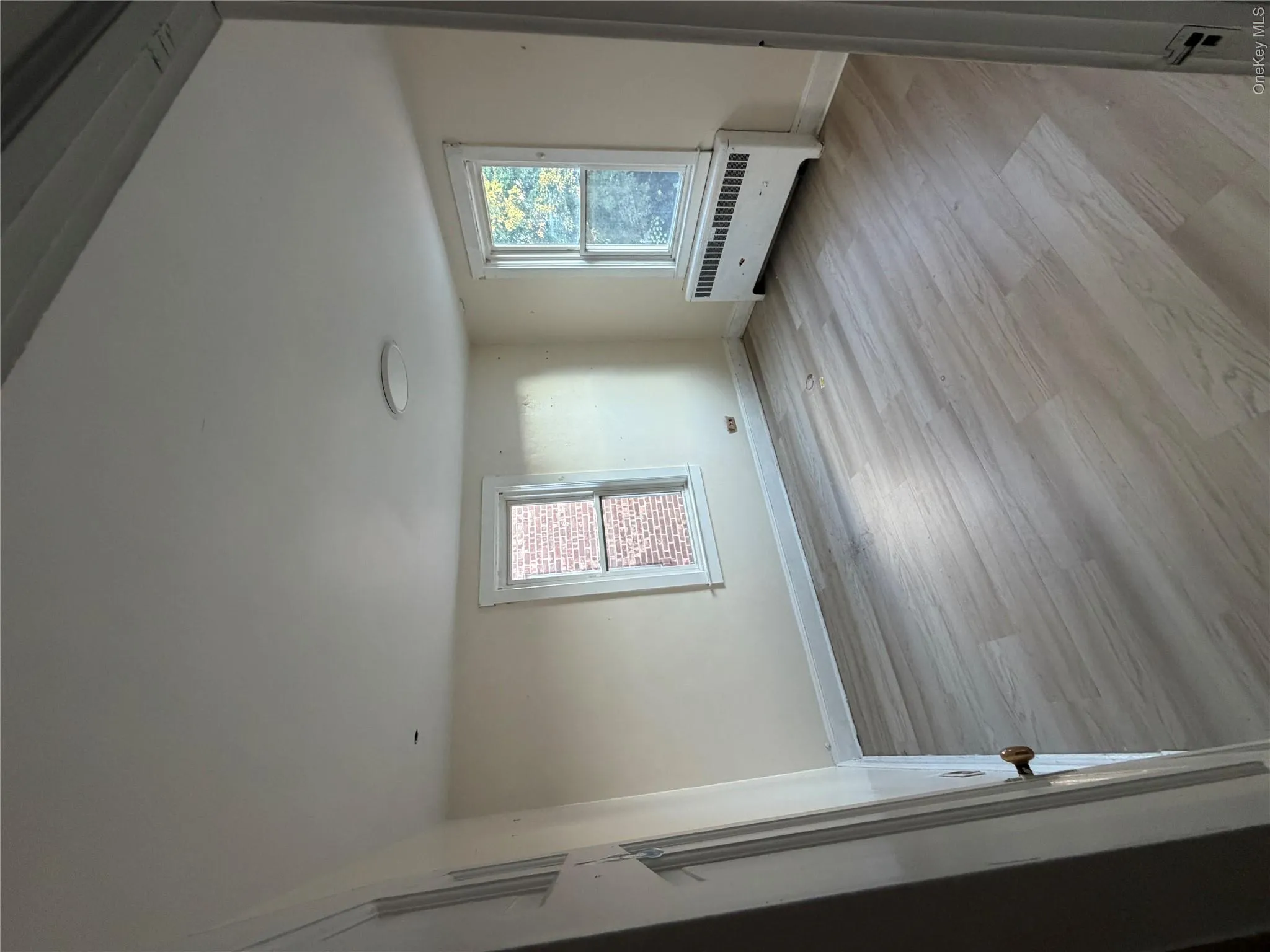 228 Roberts Avenue, Yonkers, NY, 2 Bedrooms Bedrooms, 5 Rooms Rooms,1 BathroomBathrooms,Residential Lease,For Rent,Roberts,0,1040950 228 Roberts Avenue, Yonkers, NY, 2 Bedrooms Bedrooms, 5 Rooms Rooms,1 BathroomBathrooms,Residential Lease,For Rent,Roberts,0,1040950