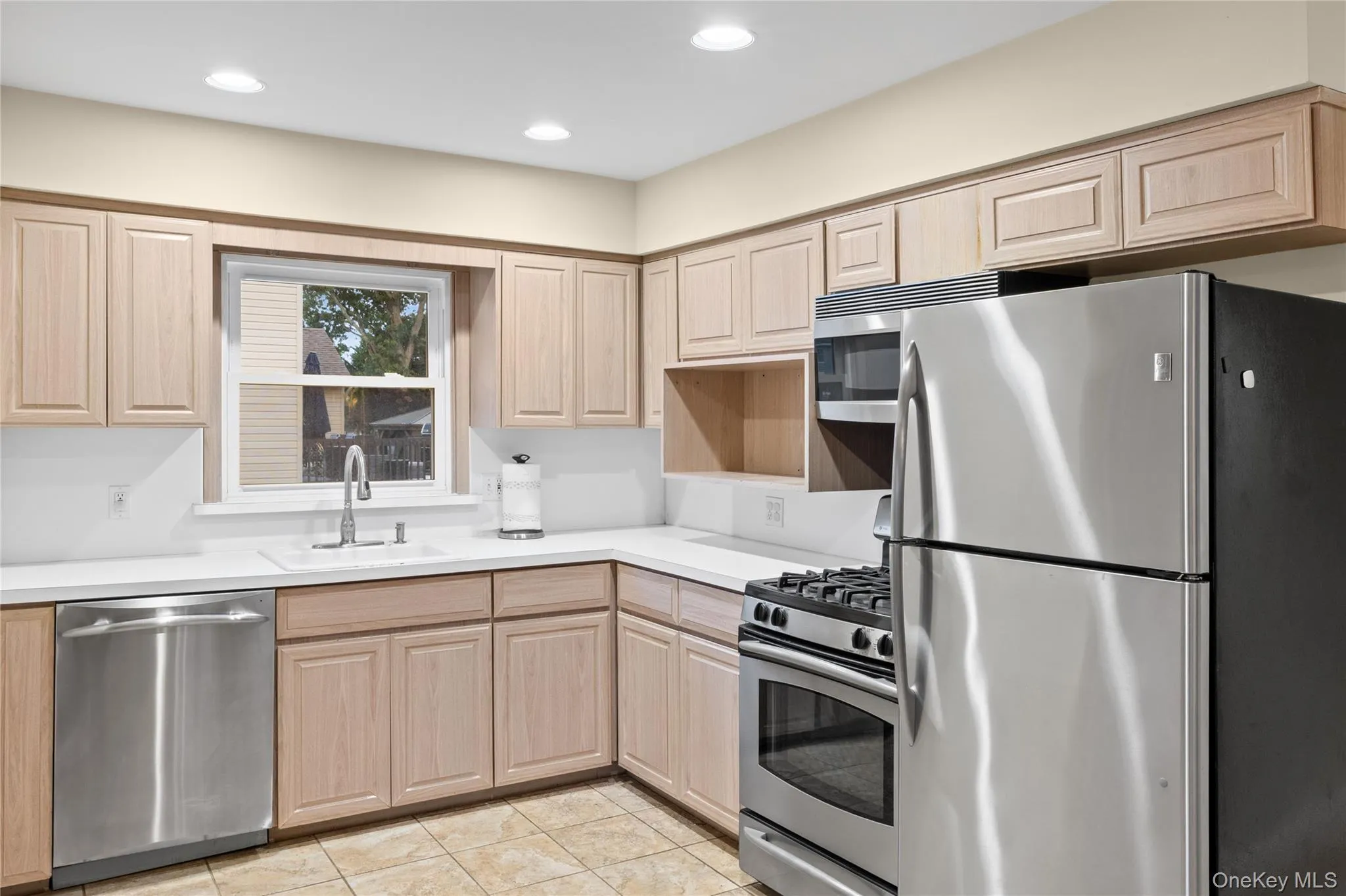 2470 Horace Court, Hempstead, NY, 4 Bedrooms Bedrooms, 6 Rooms Rooms,2 BathroomsBathrooms,Residential,For Rent,Horace,0,1040951 2470 Horace Court, Hempstead, NY, 4 Bedrooms Bedrooms, 6 Rooms Rooms,2 BathroomsBathrooms,Residential,For Rent,Horace,0,1040951
