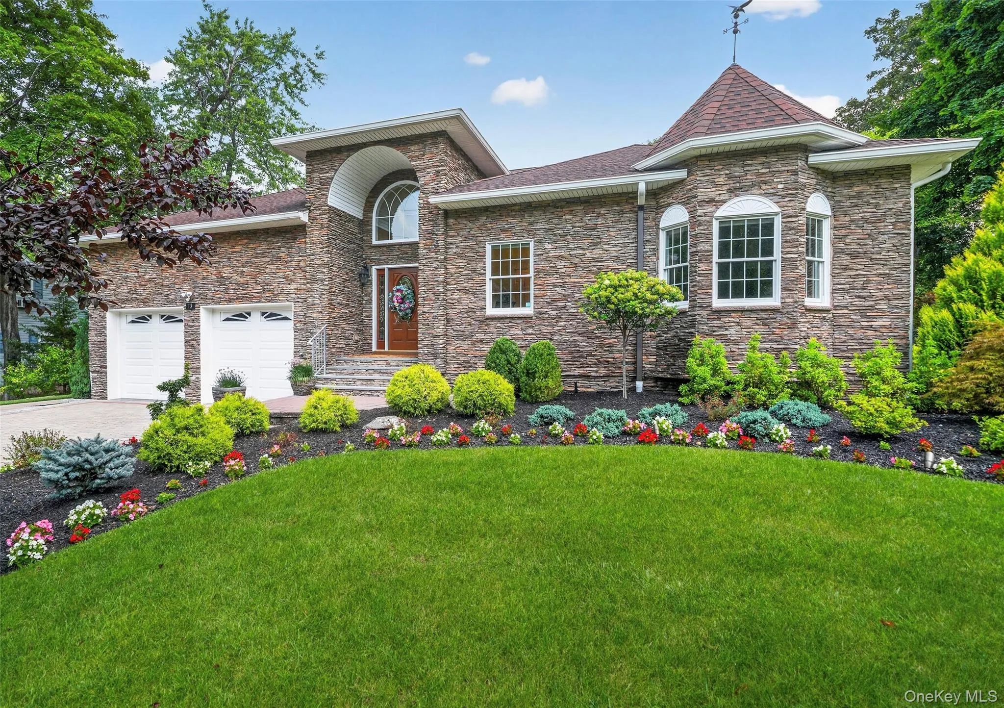 13 Spruce Lane, Clarkstown, NY, 4 Bedrooms Bedrooms, 7 Rooms Rooms,2 BathroomsBathrooms,Residential,For Rent,Spruce,0,1040952 13 Spruce Lane, Clarkstown, NY, 4 Bedrooms Bedrooms, 7 Rooms Rooms,2 BathroomsBathrooms,Residential,For Rent,Spruce,0,1040952