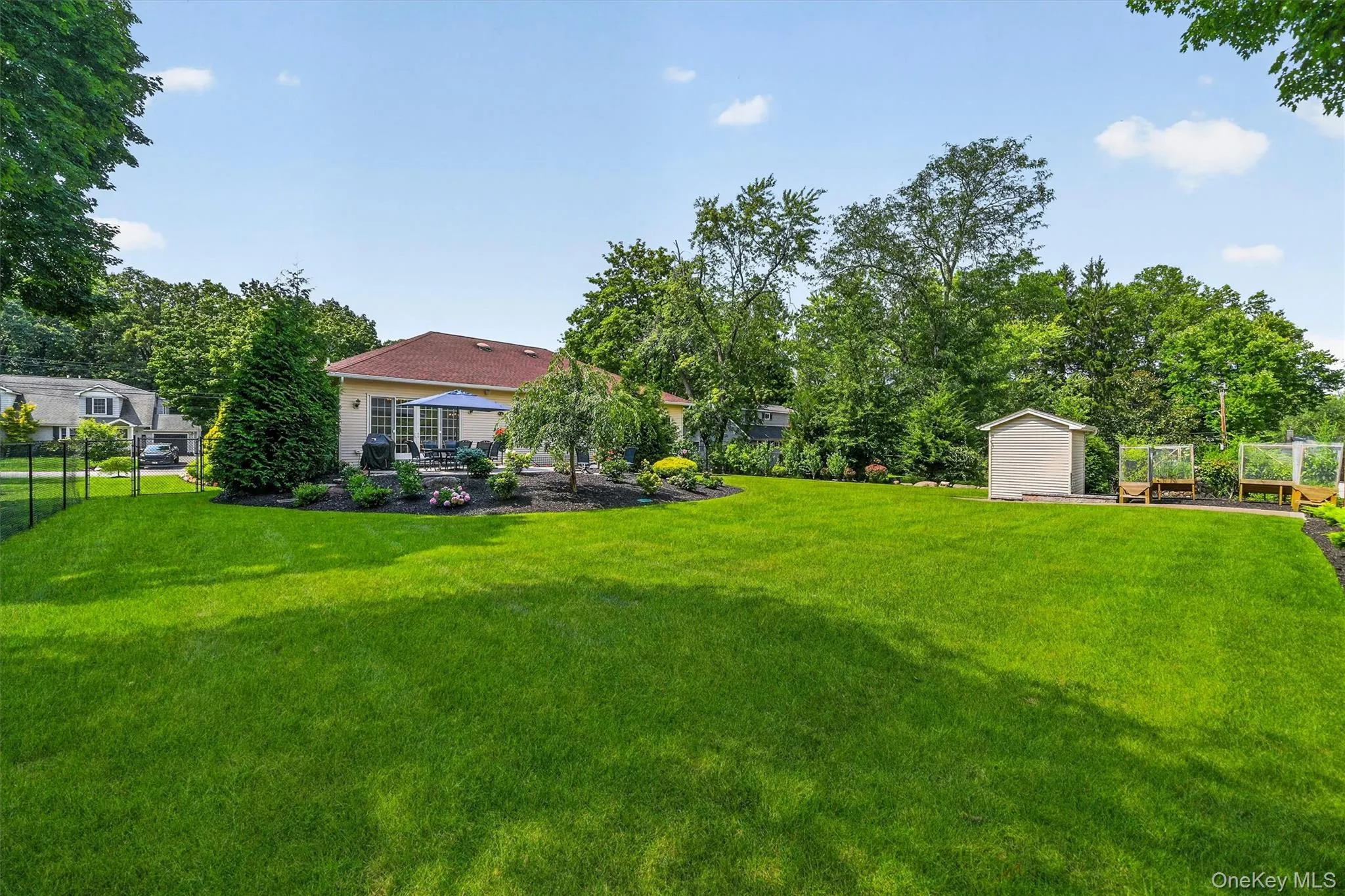 13 Spruce Lane, Clarkstown, NY, 4 Bedrooms Bedrooms, 7 Rooms Rooms,2 BathroomsBathrooms,Residential,For Rent,Spruce,0,1040952 13 Spruce Lane, Clarkstown, NY, 4 Bedrooms Bedrooms, 7 Rooms Rooms,2 BathroomsBathrooms,Residential,For Rent,Spruce,0,1040952