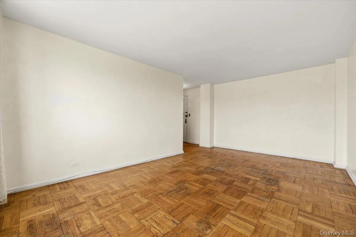 80 Knolls Crescent, New York, NY, 2 Bedrooms Bedrooms, 5 Rooms Rooms,1 BathroomBathrooms,Residential,For Rent,Knolls,0,1040953 80 Knolls Crescent, New York, NY, 2 Bedrooms Bedrooms, 5 Rooms Rooms,1 BathroomBathrooms,Residential,For Rent,Knolls,0,1040953