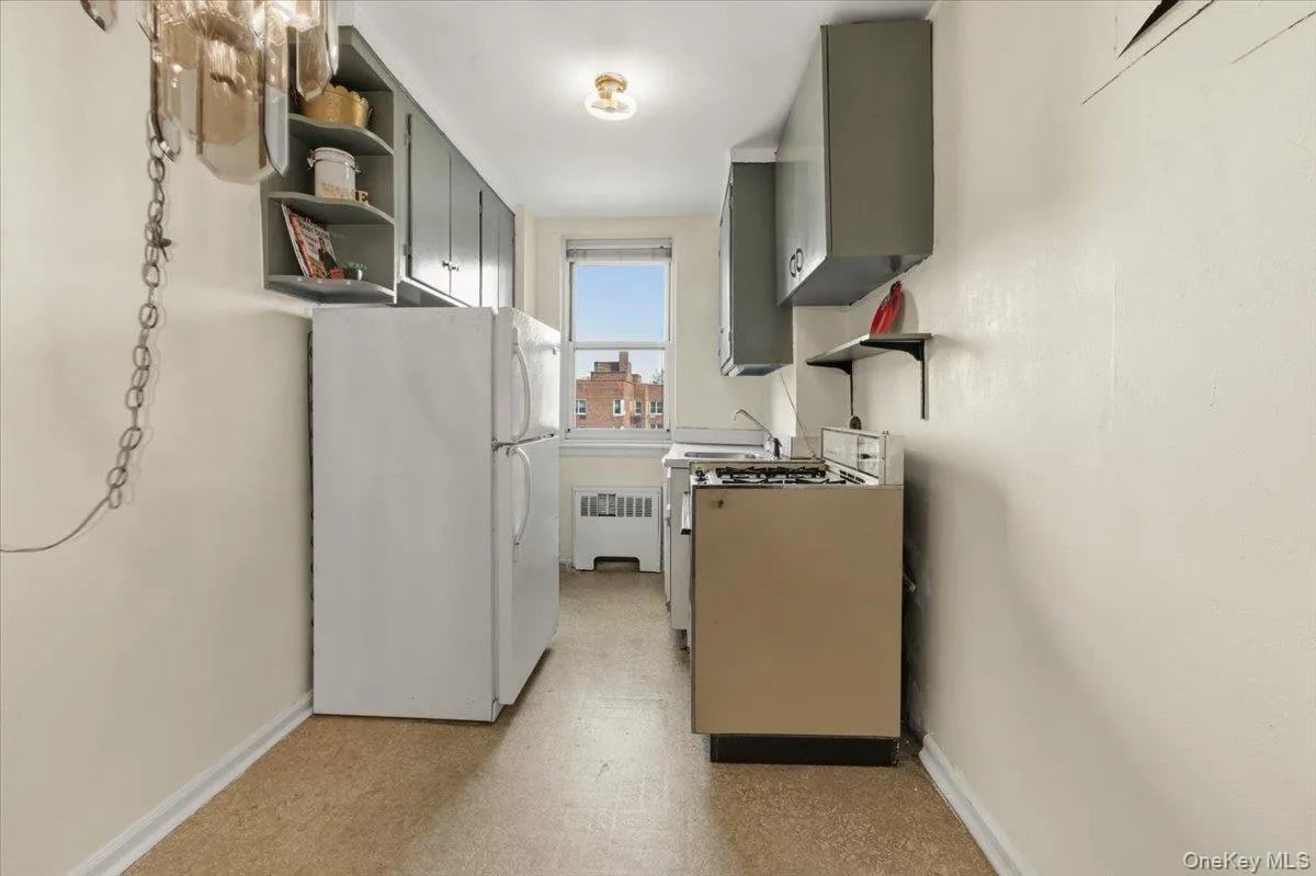 80 Knolls Crescent, New York, NY, 2 Bedrooms Bedrooms, 5 Rooms Rooms,1 BathroomBathrooms,Residential,For Rent,Knolls,0,1040953 80 Knolls Crescent, New York, NY, 2 Bedrooms Bedrooms, 5 Rooms Rooms,1 BathroomBathrooms,Residential,For Rent,Knolls,0,1040953