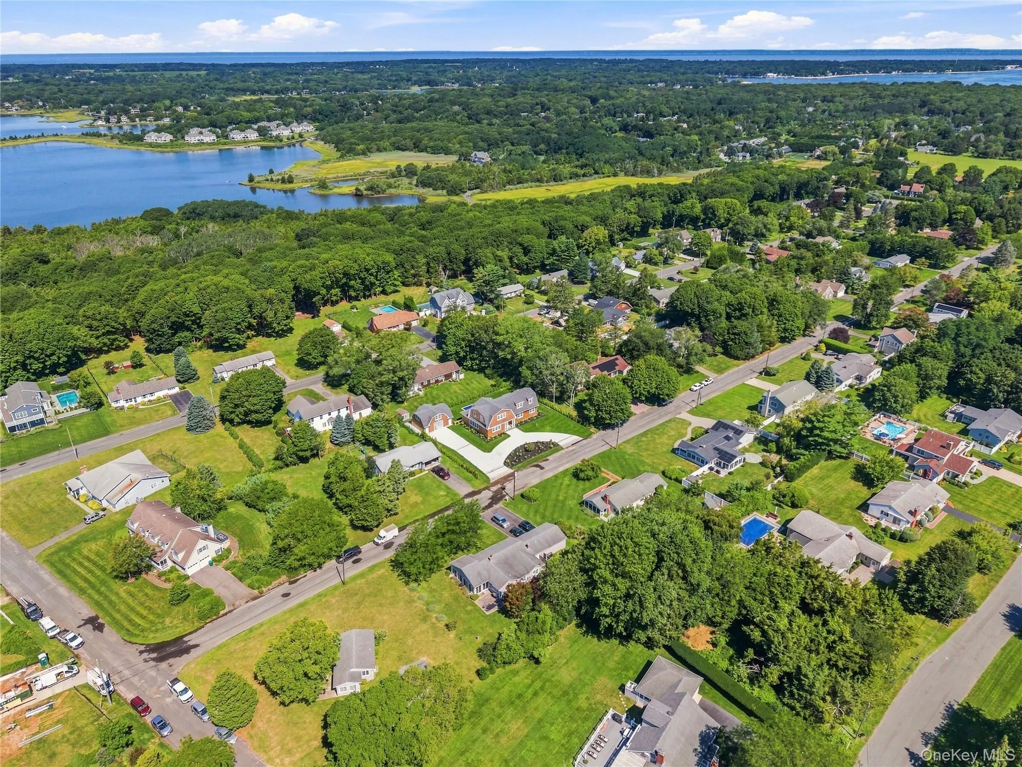 153 Huntington Crossway, Southampton, New York 11932
