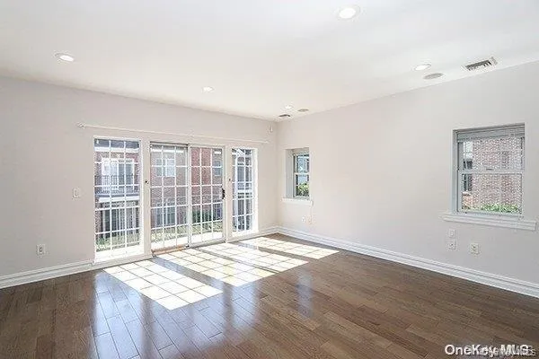 4a Nassau Drive, North Hempstead, NY, 5 Bedrooms Bedrooms, 10 Rooms Rooms,4 BathroomsBathrooms,Residential,For Rent,Nassau,0,1040957 4a Nassau Drive, North Hempstead, NY, 5 Bedrooms Bedrooms, 10 Rooms Rooms,4 BathroomsBathrooms,Residential,For Rent,Nassau,0,1040957