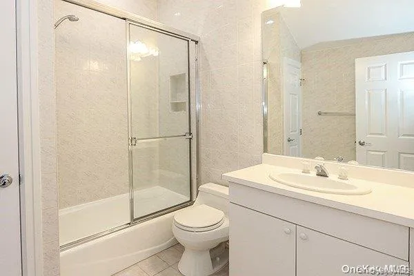 4a Nassau Drive, North Hempstead, NY, 5 Bedrooms Bedrooms, 10 Rooms Rooms,4 BathroomsBathrooms,Residential,For Rent,Nassau,0,1040957 4a Nassau Drive, North Hempstead, NY, 5 Bedrooms Bedrooms, 10 Rooms Rooms,4 BathroomsBathrooms,Residential,For Rent,Nassau,0,1040957