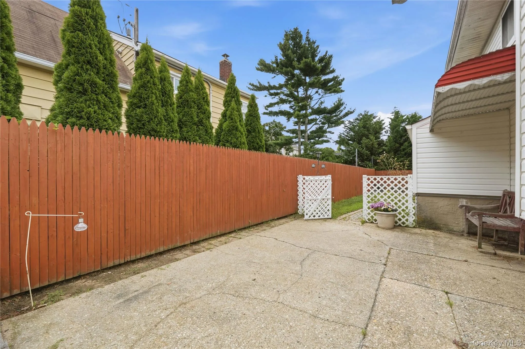 245 Seaford Avenue, Oyster Bay, NY, 3 Bedrooms Bedrooms, 8 Rooms Rooms,2 BathroomsBathrooms,Residential,For Rent,Seaford,0,1040960 245 Seaford Avenue, Oyster Bay, NY, 3 Bedrooms Bedrooms, 8 Rooms Rooms,2 BathroomsBathrooms,Residential,For Rent,Seaford,0,1040960