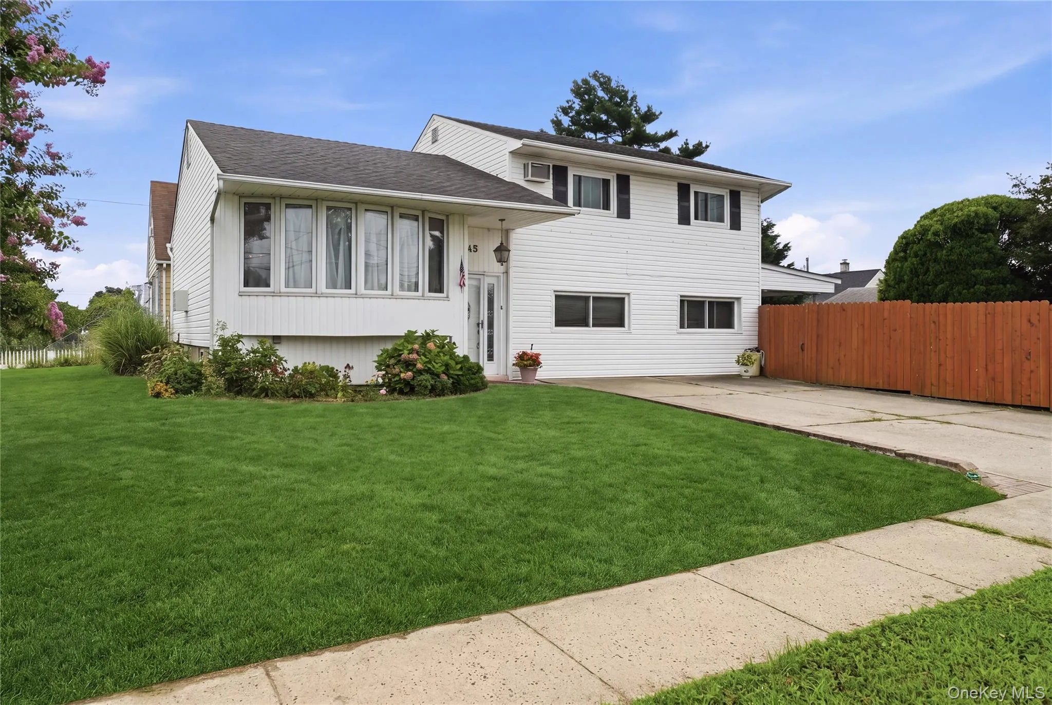 245 Seaford Avenue, Oyster Bay, NY, 3 Bedrooms Bedrooms, 8 Rooms Rooms,2 BathroomsBathrooms,Residential,For Rent,Seaford,0,1040960 245 Seaford Avenue, Oyster Bay, NY, 3 Bedrooms Bedrooms, 8 Rooms Rooms,2 BathroomsBathrooms,Residential,For Rent,Seaford,0,1040960