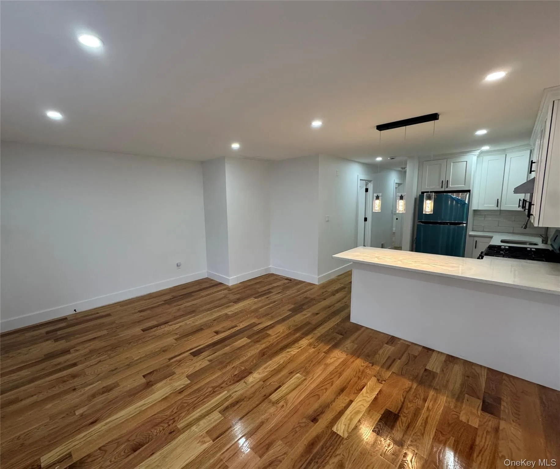 222-19 141st Avenue, New York, NY, 3 Bedroom Bedrooms, 5 Room Rooms,2 BathroomBathrooms,Residential Lease,For Rent,141st,0,1040962 222-19 141st Avenue, New York, NY, 3 Bedroom Bedrooms, 5 Room Rooms,2 BathroomBathrooms,Residential Lease,For Rent,141st,0,1040962