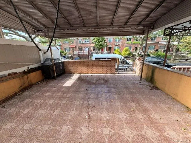 150-06 78th Road, New York, NY, 3 Bedrooms Bedrooms, 8 Rooms Rooms,1 BathroomBathrooms,Residential Lease,For Rent,78th,0,1040964 150-06 78th Road, New York, NY, 3 Bedrooms Bedrooms, 8 Rooms Rooms,1 BathroomBathrooms,Residential Lease,For Rent,78th,0,1040964