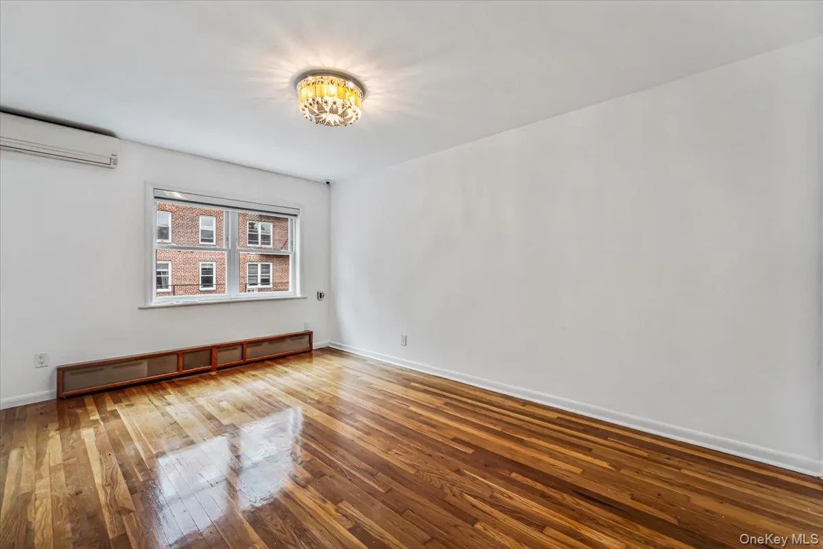 150-06 78th Road, New York, NY, 3 Bedrooms Bedrooms, 8 Rooms Rooms,1 BathroomBathrooms,Residential Lease,For Rent,78th,0,1040964 150-06 78th Road, New York, NY, 3 Bedrooms Bedrooms, 8 Rooms Rooms,1 BathroomBathrooms,Residential Lease,For Rent,78th,0,1040964