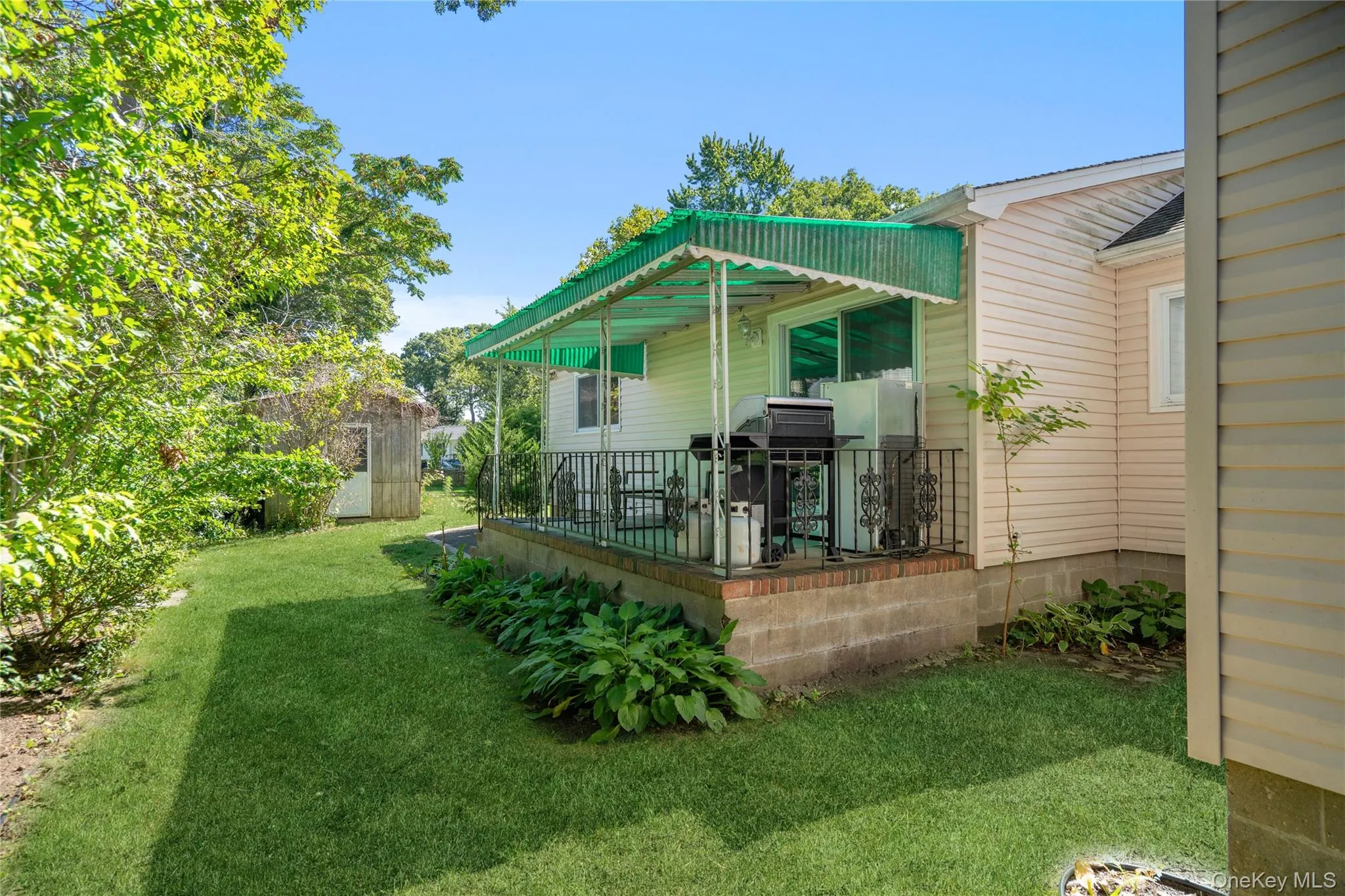 15 Parkwood Drive, Brookhaven, NY, 4 Bedrooms Bedrooms, 7 Rooms Rooms,2 BathroomsBathrooms,Residential,For Rent,Parkwood,0,1040965 15 Parkwood Drive, Brookhaven, NY, 4 Bedrooms Bedrooms, 7 Rooms Rooms,2 BathroomsBathrooms,Residential,For Rent,Parkwood,0,1040965