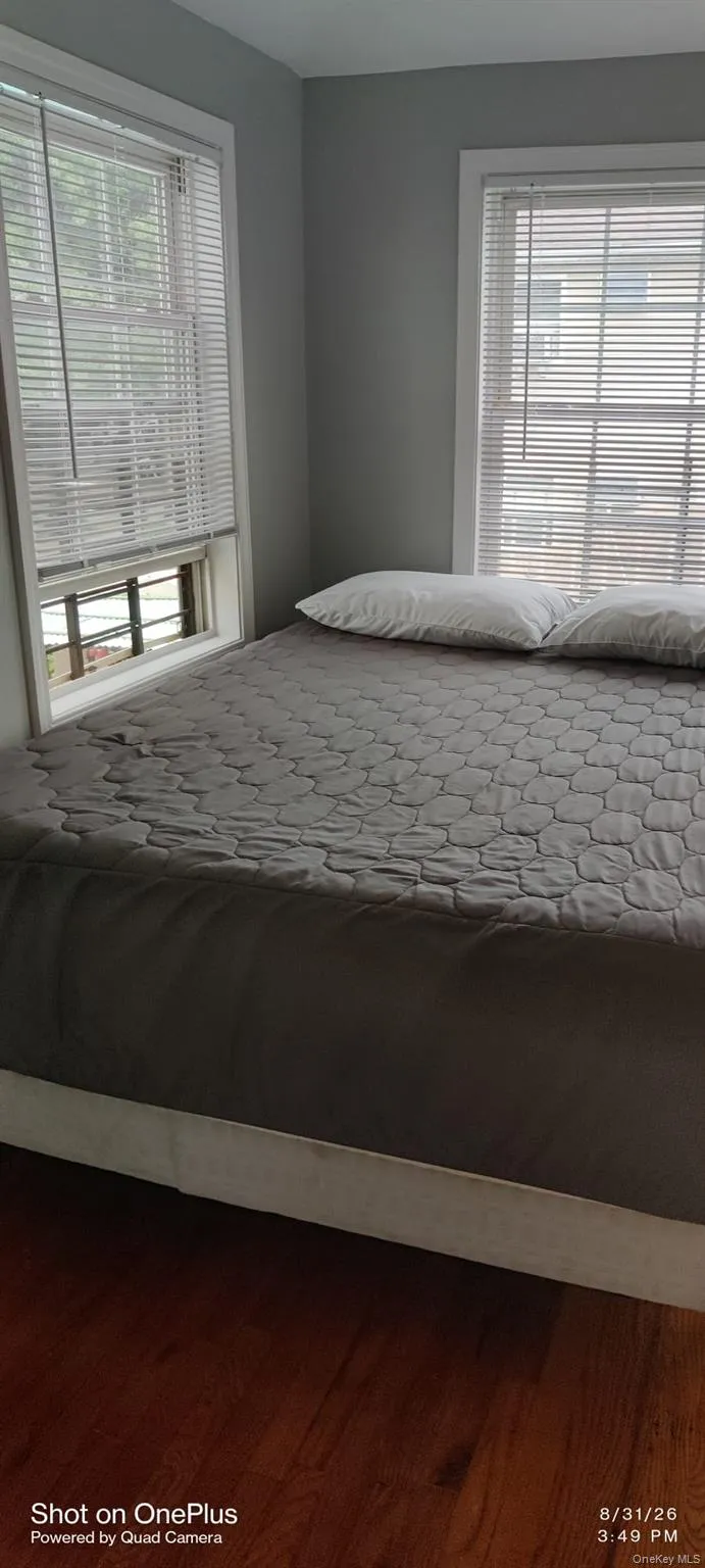 17618 110th Avenue, New York, NY, 3 Bedrooms Bedrooms, 6 Rooms Rooms,2 BathroomsBathrooms,Residential Lease,For Rent,110th,0,1040967 17618 110th Avenue, New York, NY, 3 Bedrooms Bedrooms, 6 Rooms Rooms,2 BathroomsBathrooms,Residential Lease,For Rent,110th,0,1040967