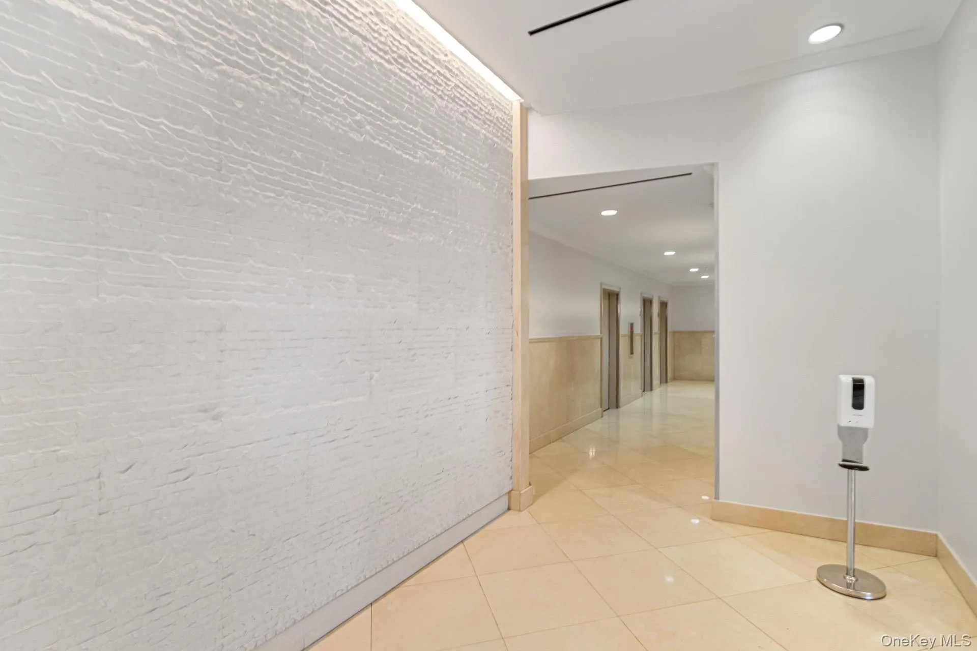 345 93rd Street, New York, NY, 1 Bedroom Bedrooms, 4 Rooms Rooms,1 BathroomBathrooms,Residential,For Rent,93rd,0,1040971 345 93rd Street, New York, NY, 1 Bedroom Bedrooms, 4 Rooms Rooms,1 BathroomBathrooms,Residential,For Rent,93rd,0,1040971