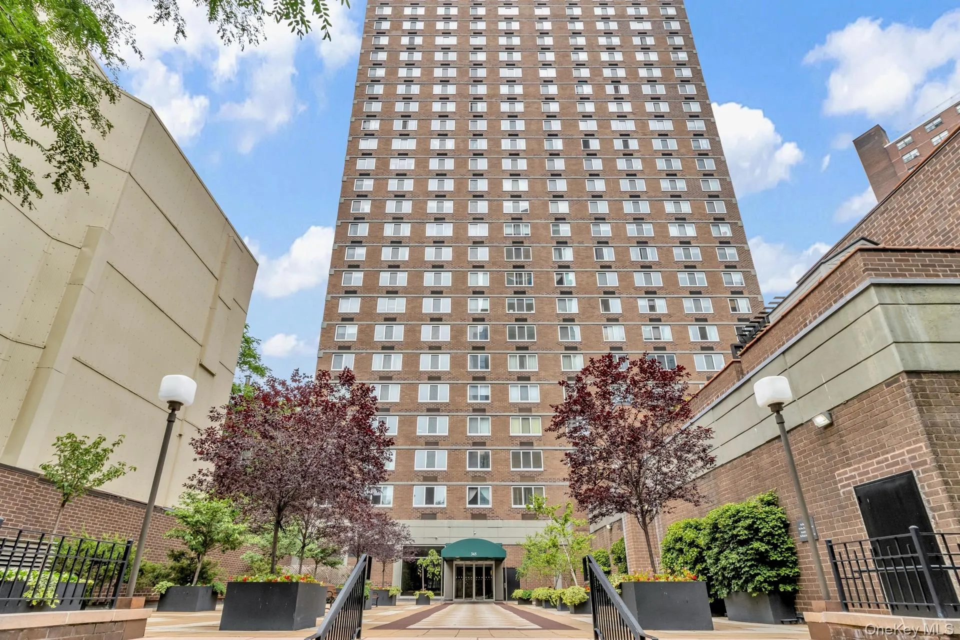 345 93rd Street, New York, NY, 1 Bedroom Bedrooms, 4 Rooms Rooms,1 BathroomBathrooms,Residential,For Rent,93rd,0,1040971 345 93rd Street, New York, NY, 1 Bedroom Bedrooms, 4 Rooms Rooms,1 BathroomBathrooms,Residential,For Rent,93rd,0,1040971