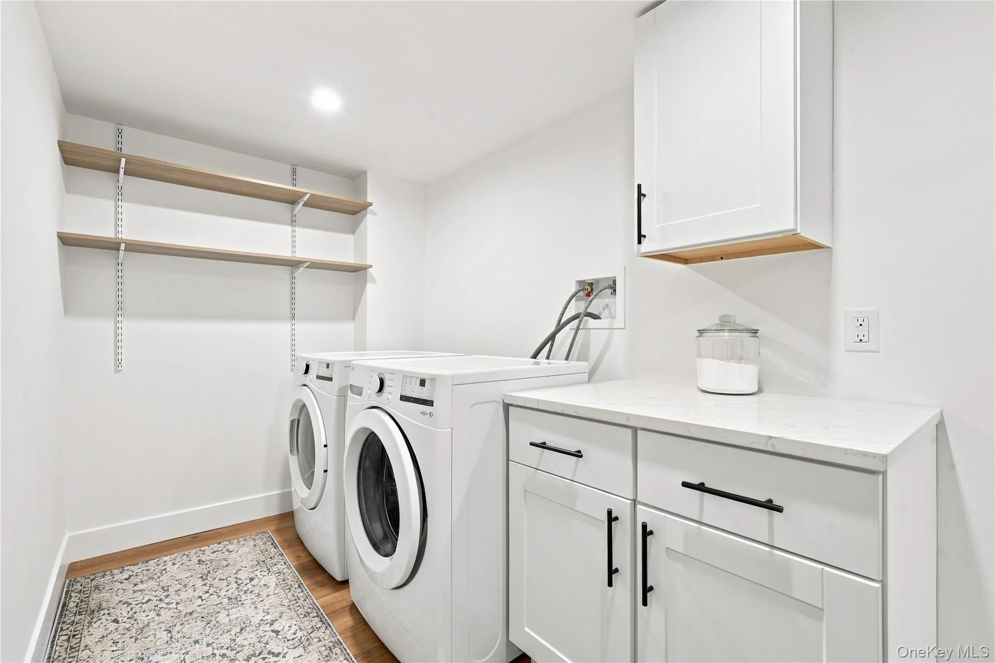 24 Alma Street, Islip, NY, 3 Bedrooms Bedrooms, 6 Rooms Rooms,3 BathroomsBathrooms,Residential,For Rent,Alma,0,1040973 24 Alma Street, Islip, NY, 3 Bedrooms Bedrooms, 6 Rooms Rooms,3 BathroomsBathrooms,Residential,For Rent,Alma,0,1040973
