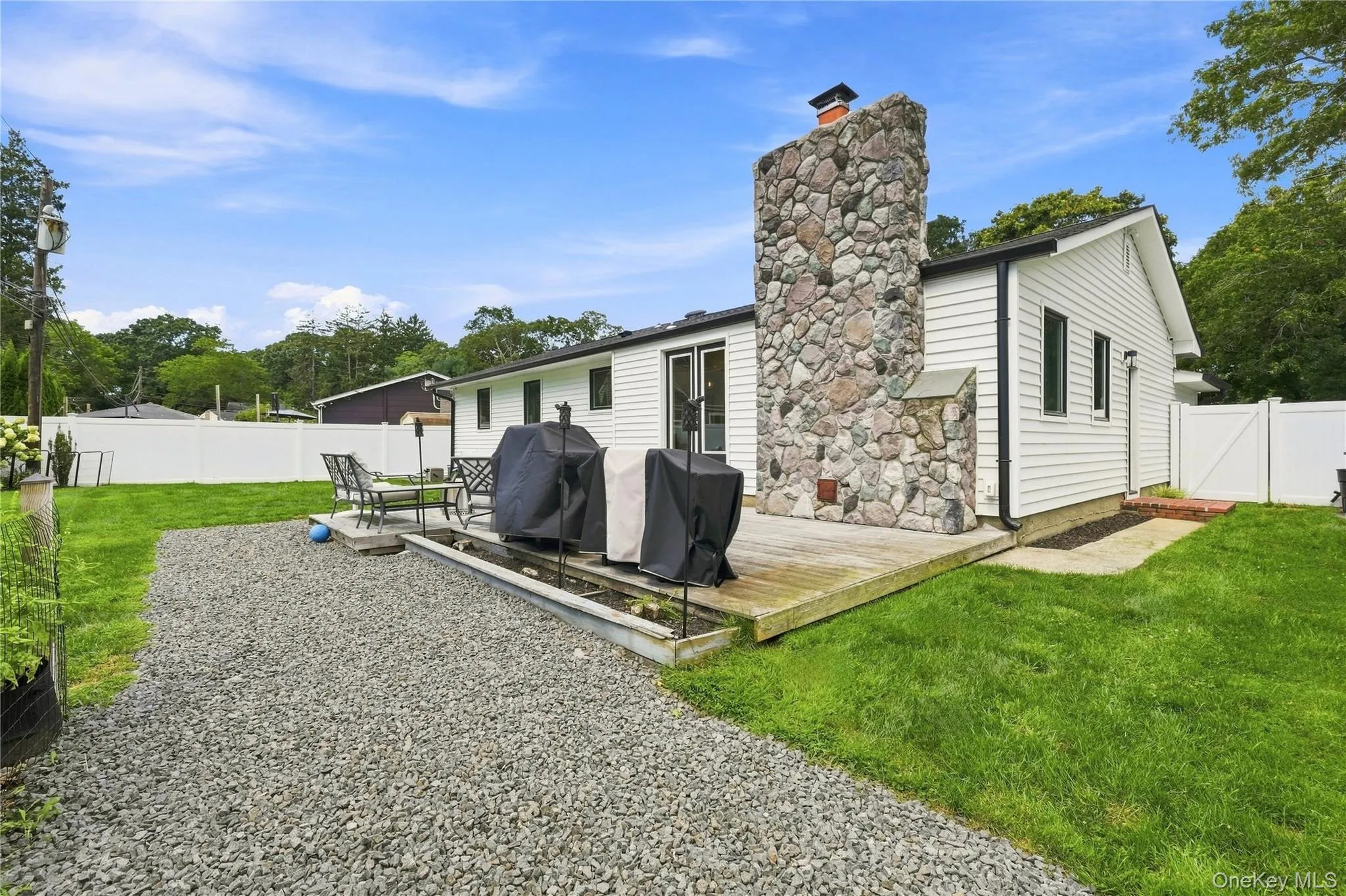 24 Alma Street, Islip, NY, 3 Bedrooms Bedrooms, 6 Rooms Rooms,3 BathroomsBathrooms,Residential,For Rent,Alma,0,1040973 24 Alma Street, Islip, NY, 3 Bedrooms Bedrooms, 6 Rooms Rooms,3 BathroomsBathrooms,Residential,For Rent,Alma,0,1040973