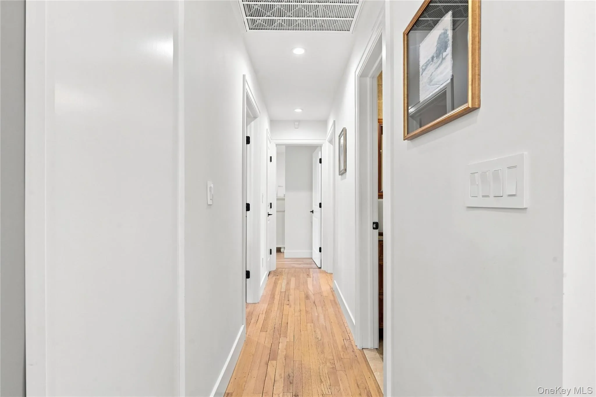 24 Alma Street, Islip, NY, 3 Bedrooms Bedrooms, 6 Rooms Rooms,3 BathroomsBathrooms,Residential,For Rent,Alma,0,1040973 24 Alma Street, Islip, NY, 3 Bedrooms Bedrooms, 6 Rooms Rooms,3 BathroomsBathrooms,Residential,For Rent,Alma,0,1040973