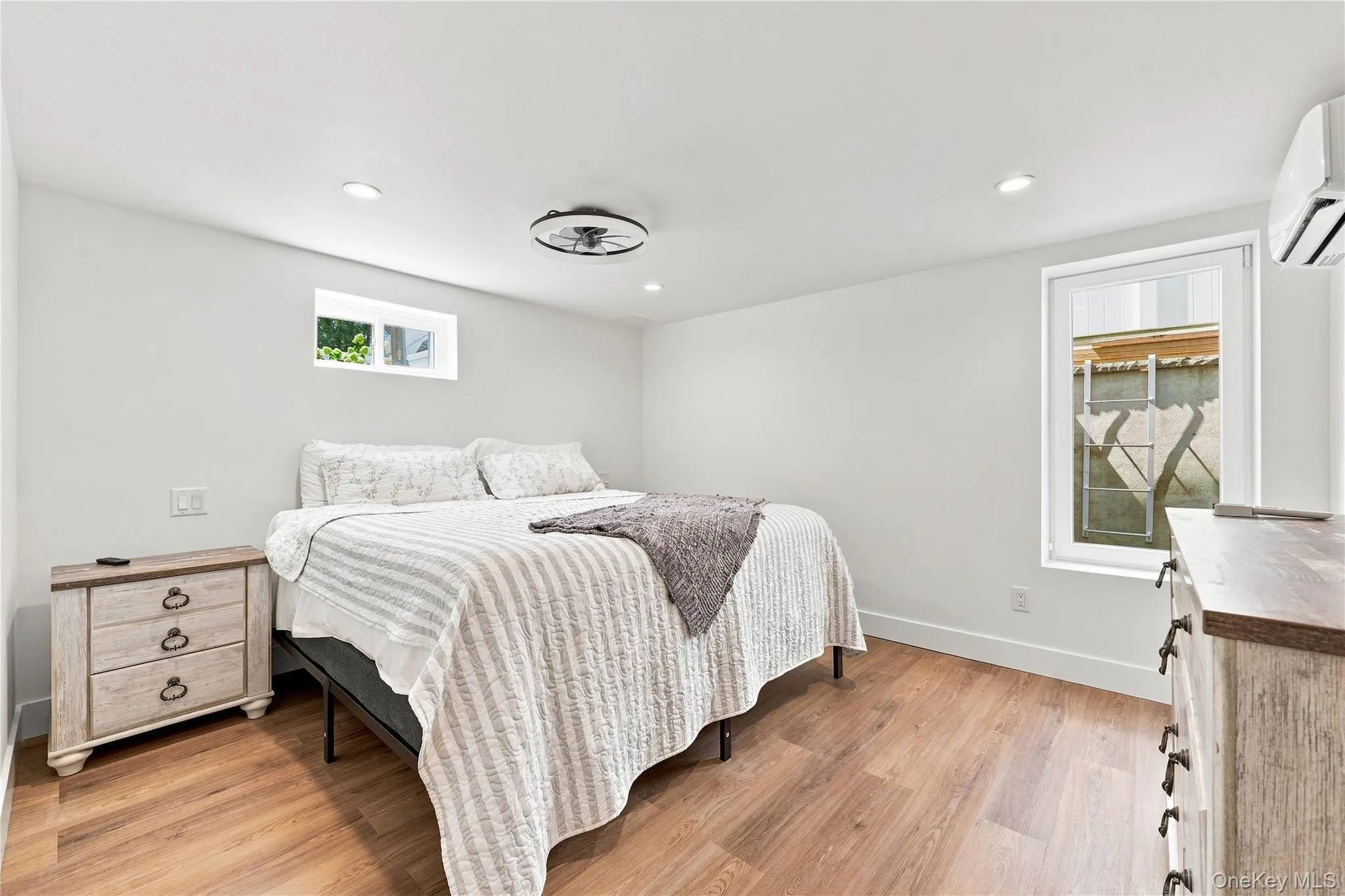 24 Alma Street, Islip, NY, 3 Bedrooms Bedrooms, 6 Rooms Rooms,3 BathroomsBathrooms,Residential,For Rent,Alma,0,1040973 24 Alma Street, Islip, NY, 3 Bedrooms Bedrooms, 6 Rooms Rooms,3 BathroomsBathrooms,Residential,For Rent,Alma,0,1040973