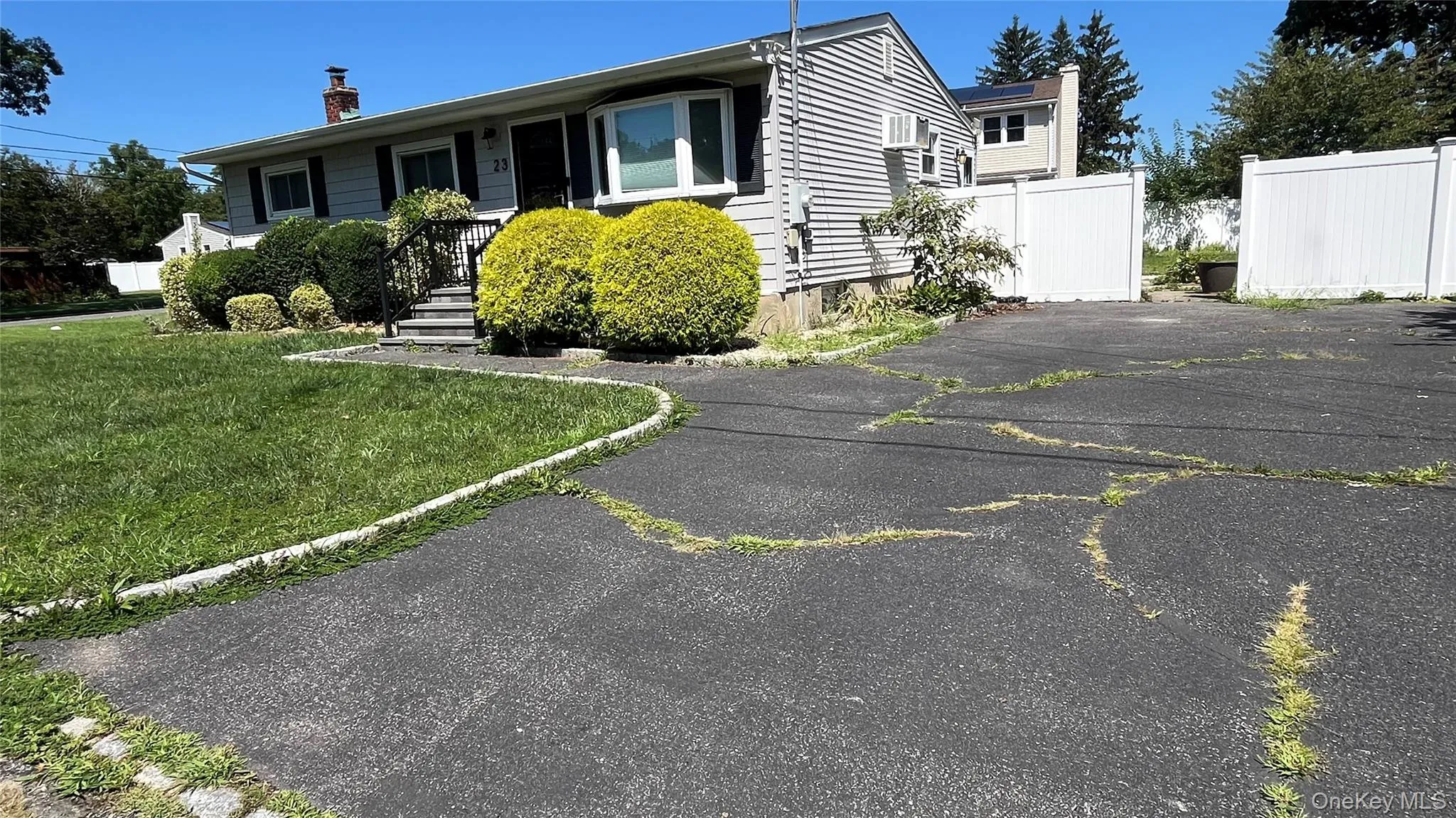 23 Pine Street, Islip, NY, 3 Bedrooms Bedrooms, 6 Rooms Rooms,1 BathroomBathrooms,Residential,For Rent,Pine,0,1040975 23 Pine Street, Islip, NY, 3 Bedrooms Bedrooms, 6 Rooms Rooms,1 BathroomBathrooms,Residential,For Rent,Pine,0,1040975