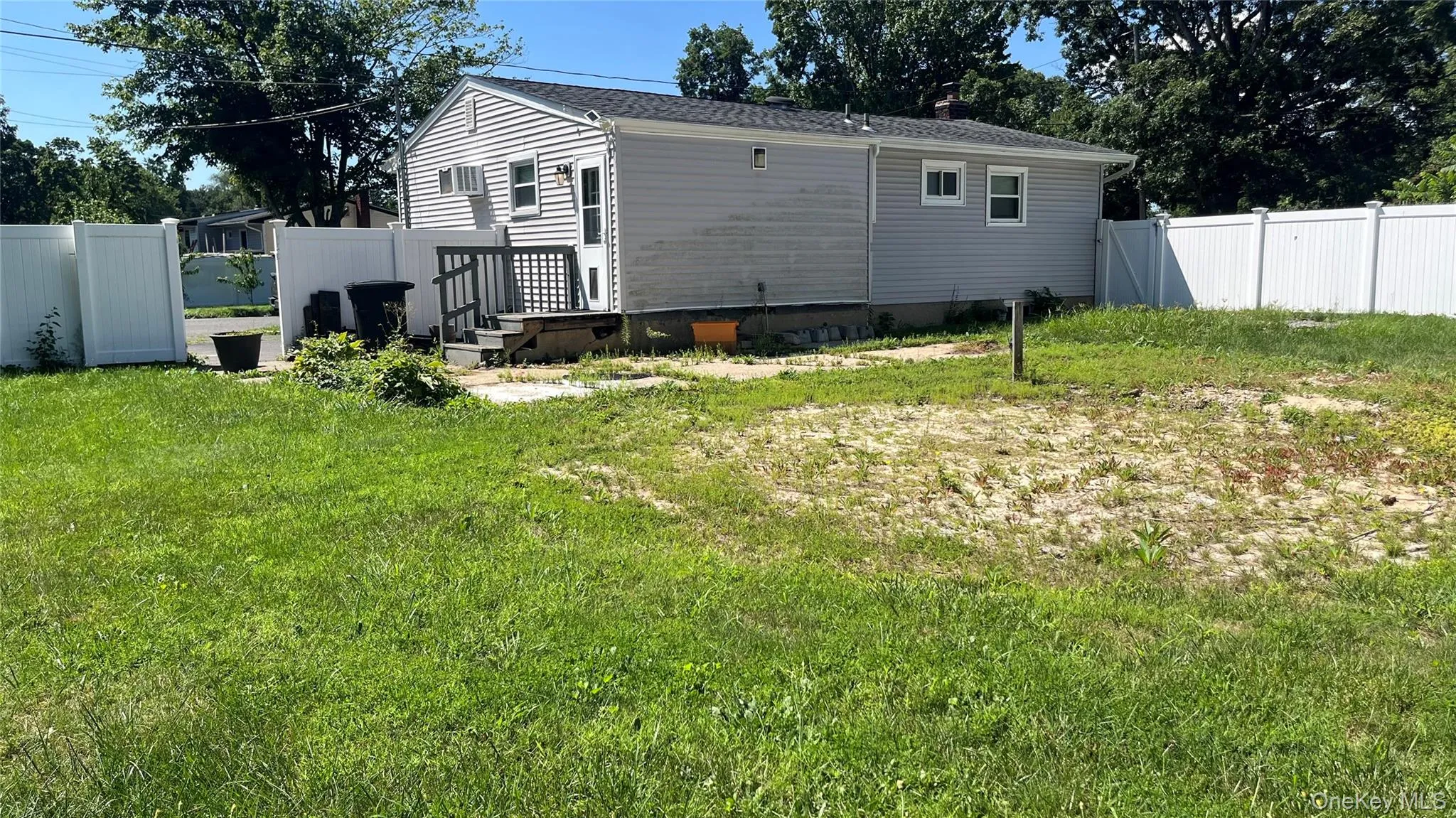 23 Pine Street, Islip, NY, 3 Bedrooms Bedrooms, 6 Rooms Rooms,1 BathroomBathrooms,Residential,For Rent,Pine,0,1040975 23 Pine Street, Islip, NY, 3 Bedrooms Bedrooms, 6 Rooms Rooms,1 BathroomBathrooms,Residential,For Rent,Pine,0,1040975