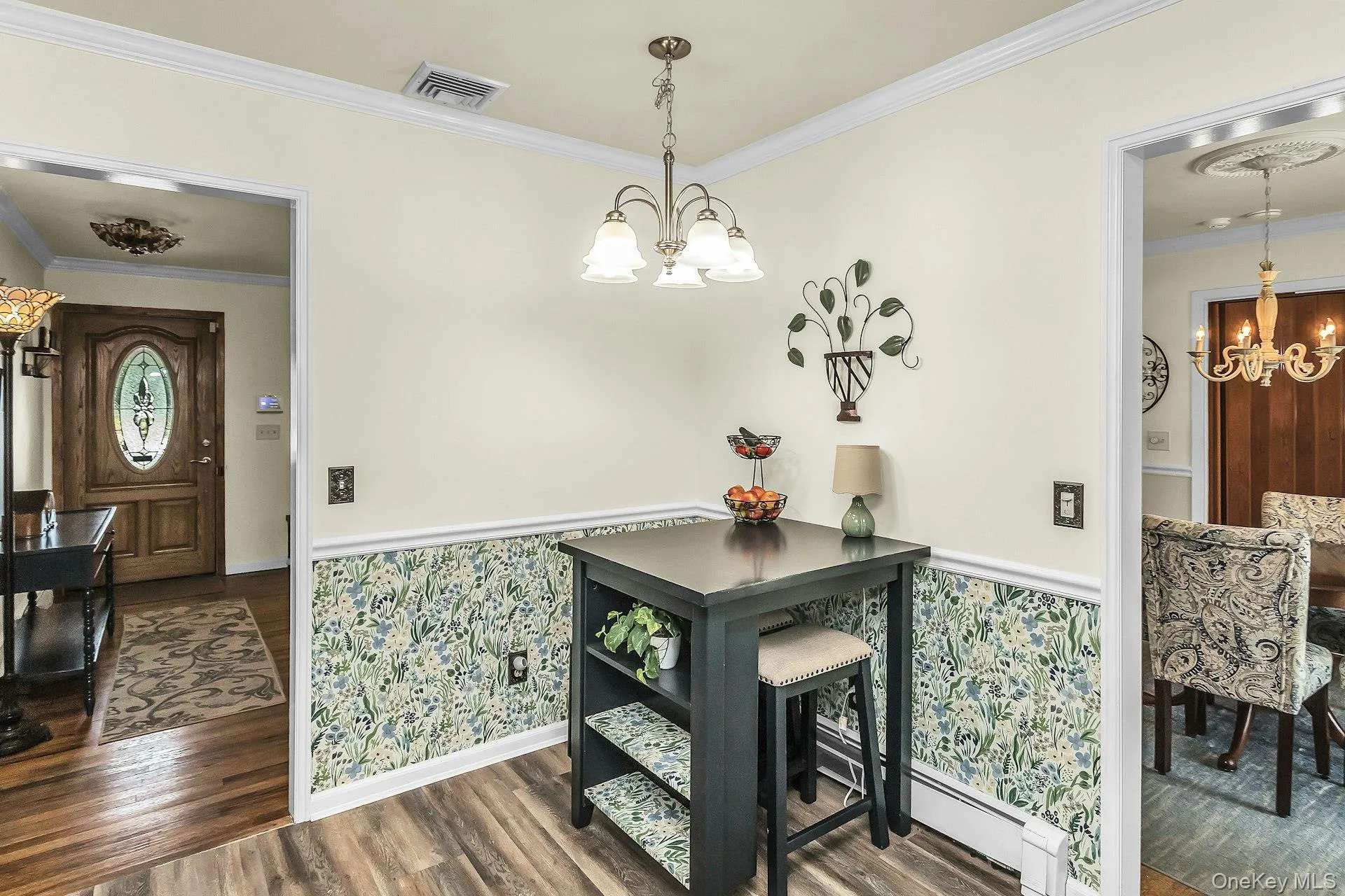 8 Baymens Court, Islip, NY, 3 Bedrooms Bedrooms, 6 Rooms Rooms,1 BathroomBathrooms,Residential,For Rent,Baymens,0,1040976 8 Baymens Court, Islip, NY, 3 Bedrooms Bedrooms, 6 Rooms Rooms,1 BathroomBathrooms,Residential,For Rent,Baymens,0,1040976